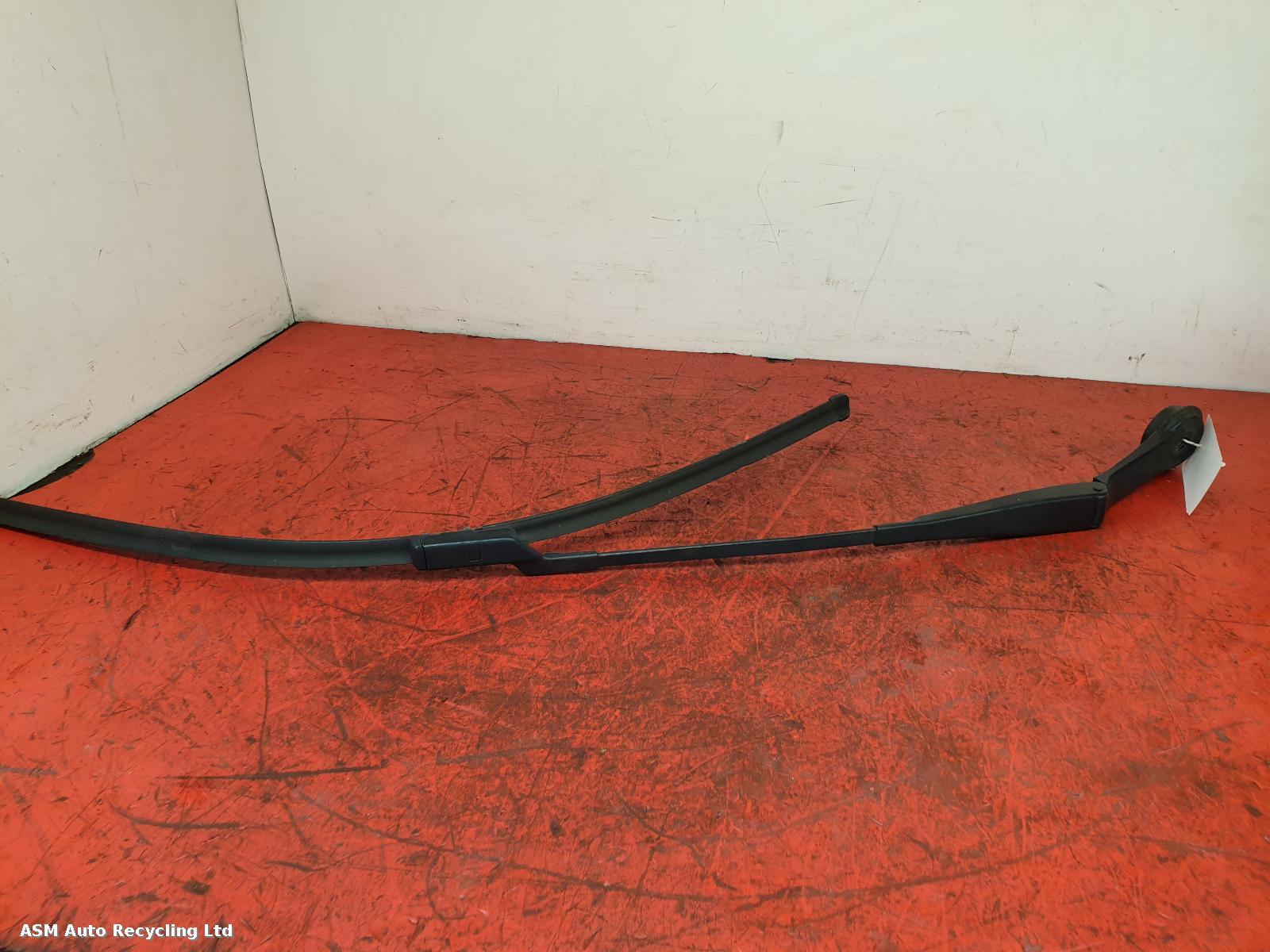 View Auto part Wiper Arm Ford Focus 2013
