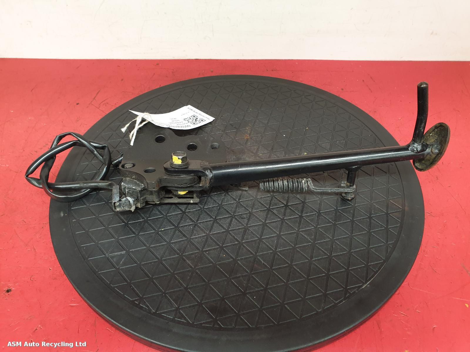 View Auto part Side/Centre Stand Kawasaki Ninja 2018