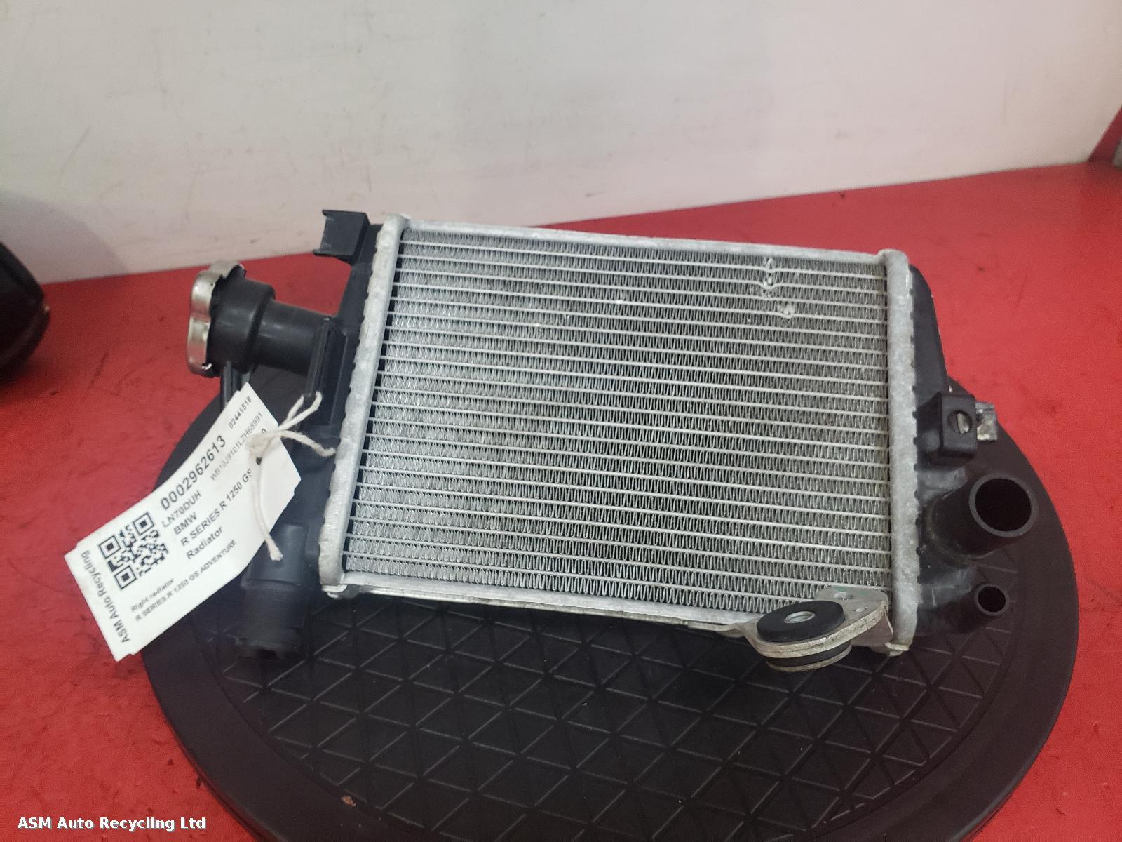 View Auto part Radiator Bmw R Series R 1250 Gs Adventure 2020