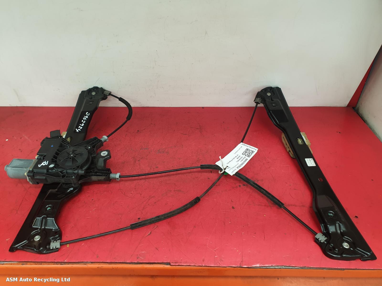 View Auto part LF Window Regulator Vauxhall Adam 2014