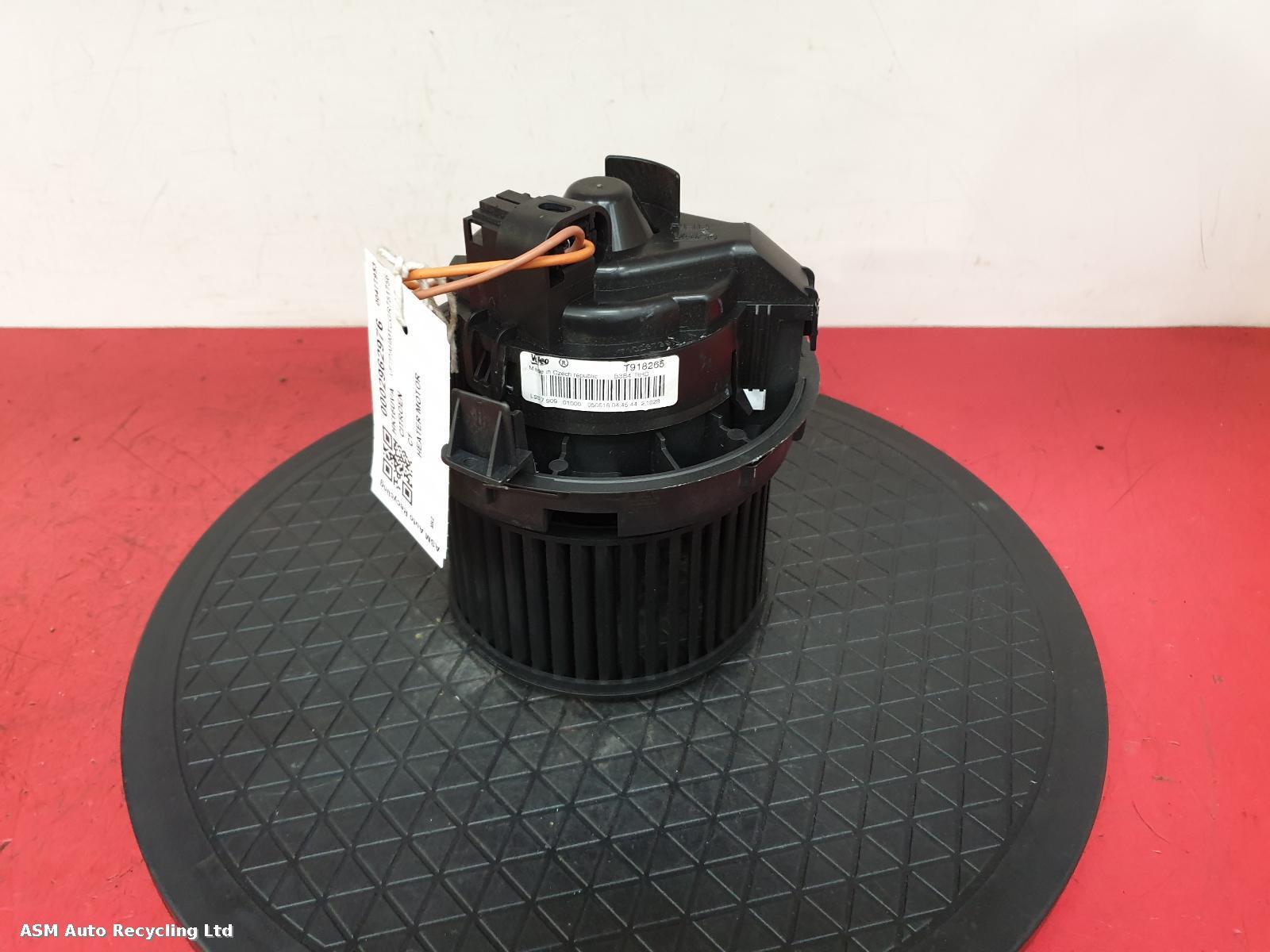 View Auto part Heater Motor/Assembly Citroen C1 2016