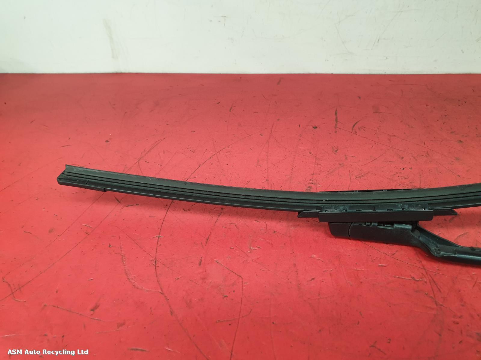 View Auto part Wiper Arm Volkswagen Up 2015
