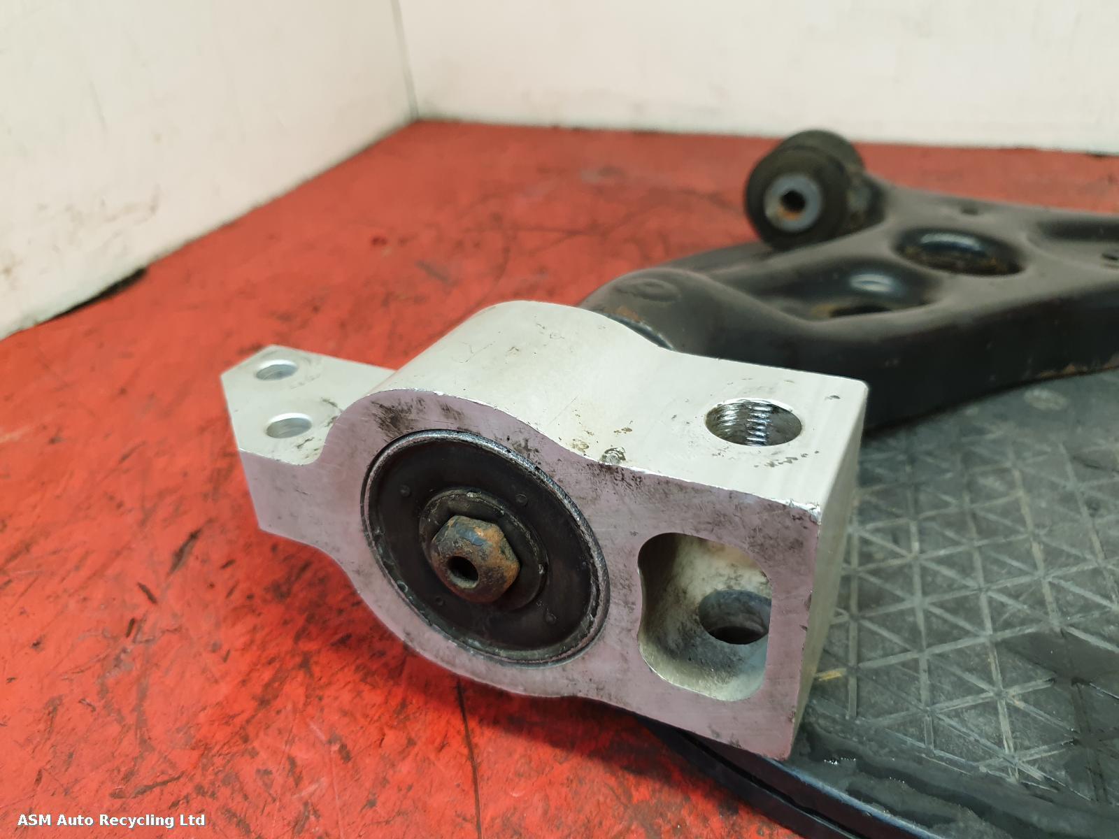 View Auto part RF Lower Control Arm Volkswagen Passat 2011