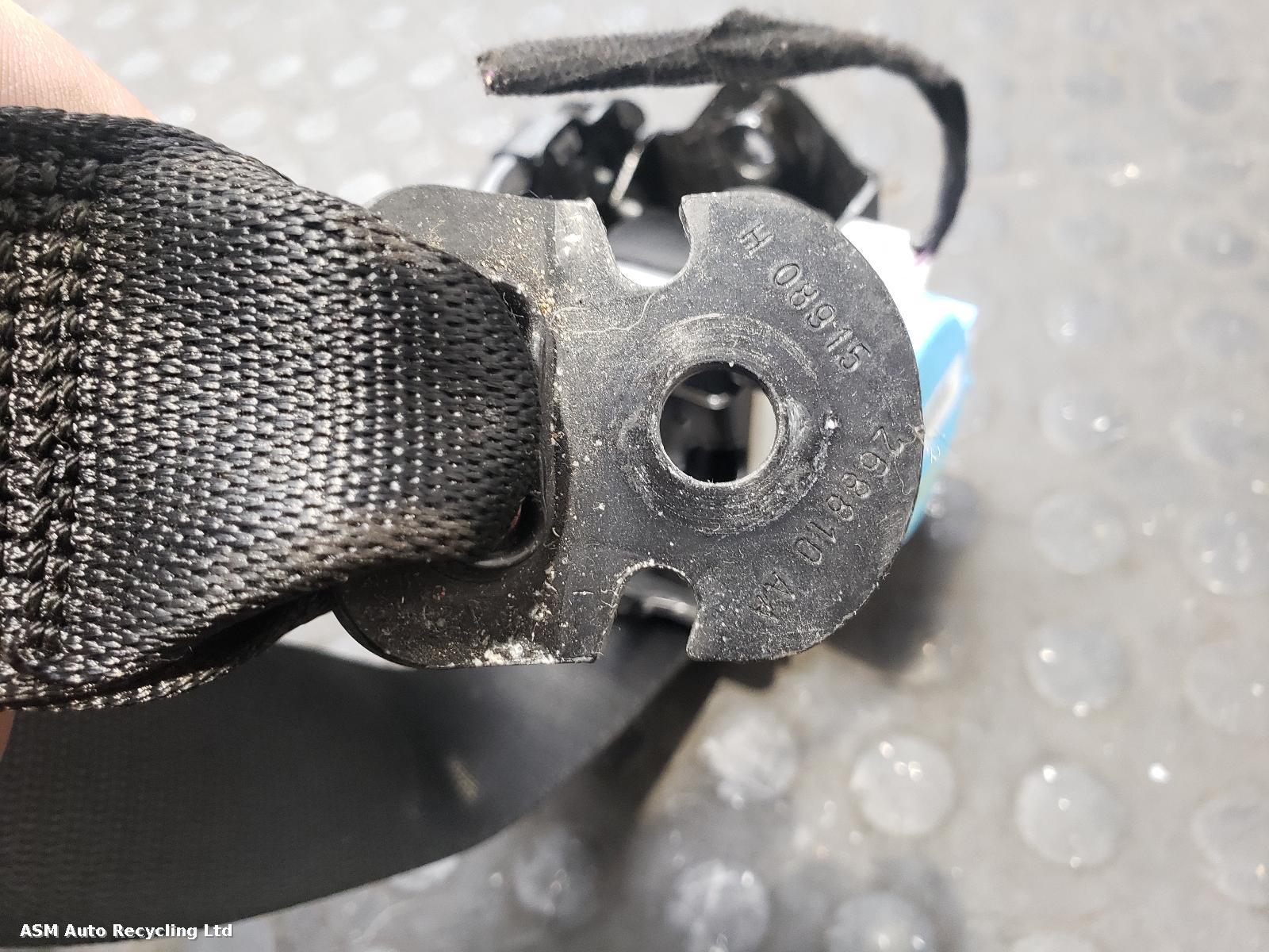 View Auto part Airbag Kit Mercedes A Class 2015