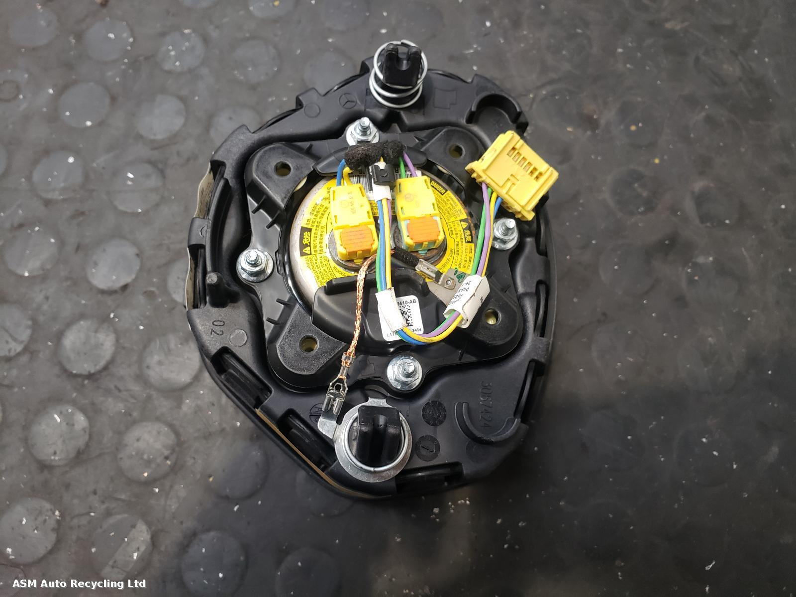 View Auto part Airbag Kit Mercedes A Class 2015