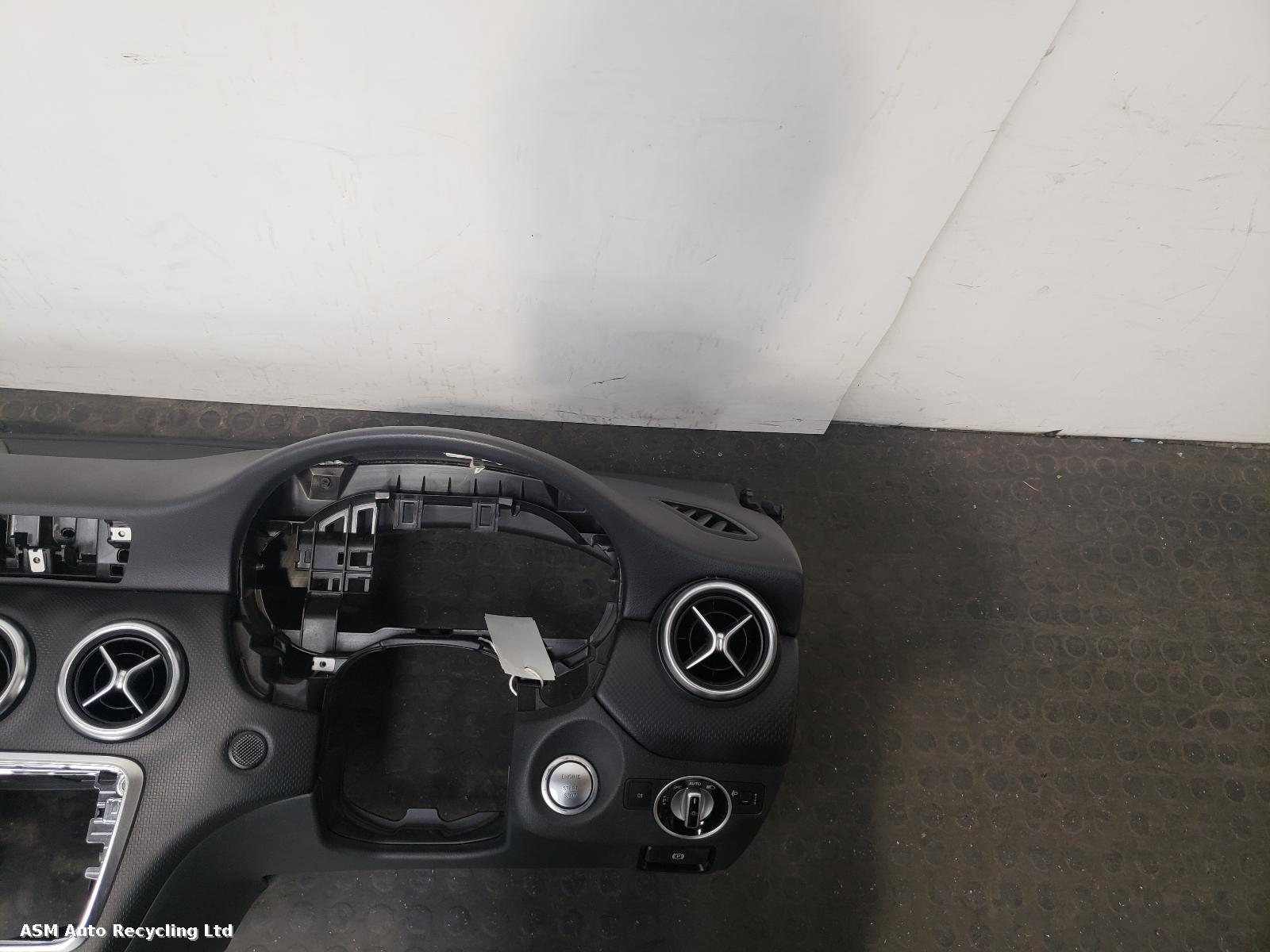 View Auto part Airbag Kit Mercedes A Class 2015