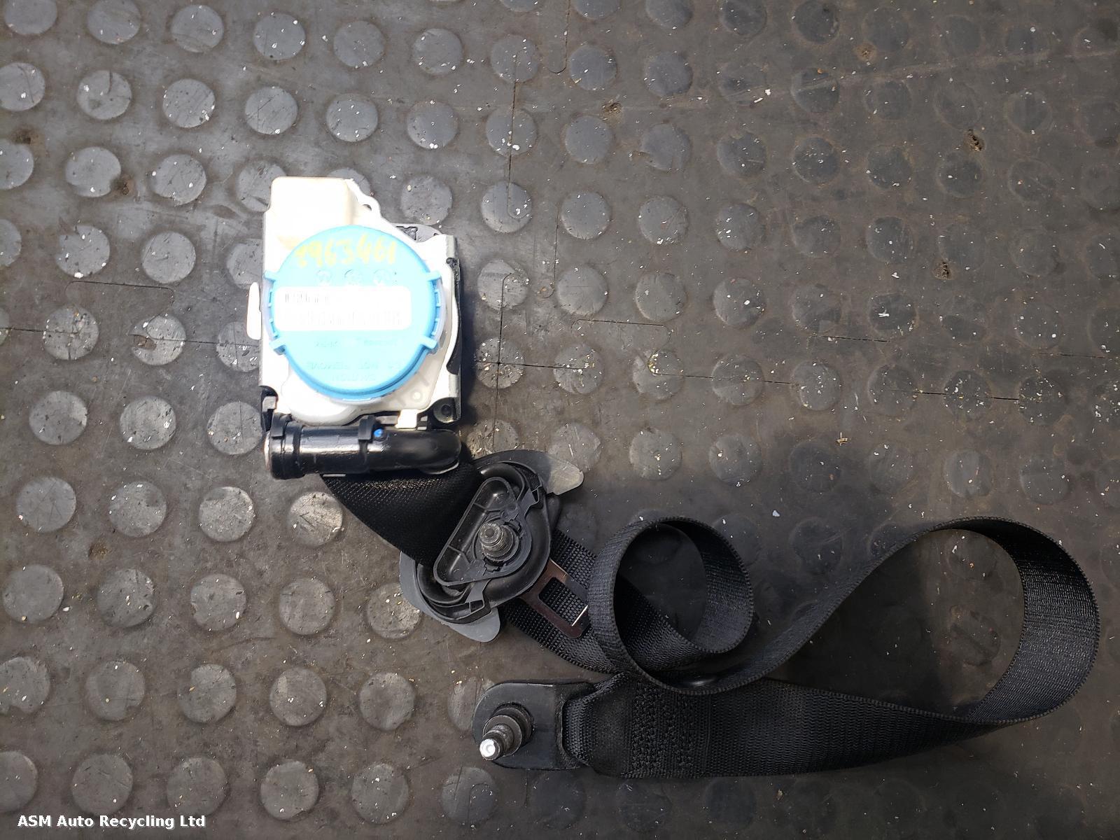 View Auto part Airbag Kit Mercedes A Class 2015