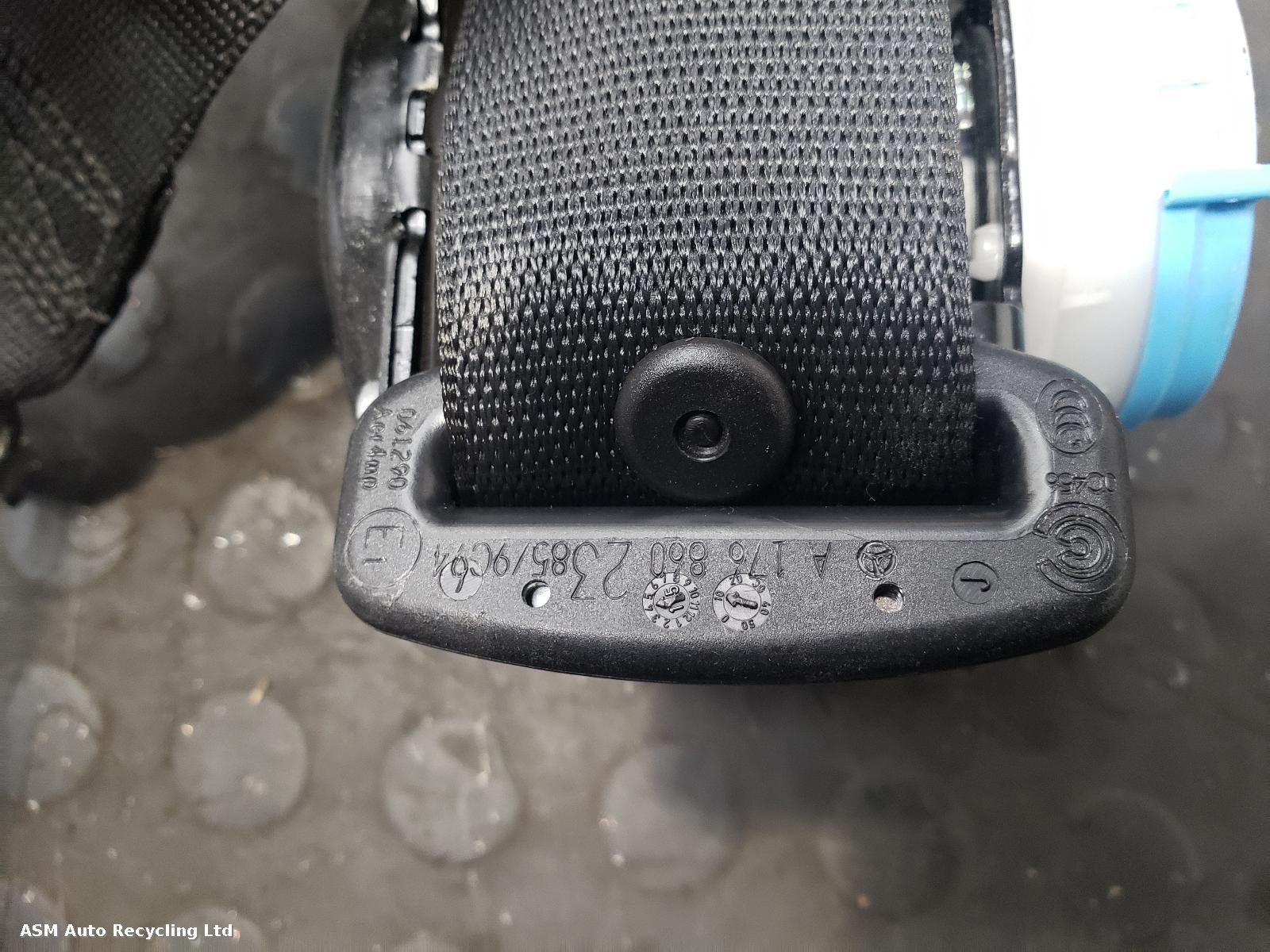 View Auto part Airbag Kit Mercedes A Class 2015