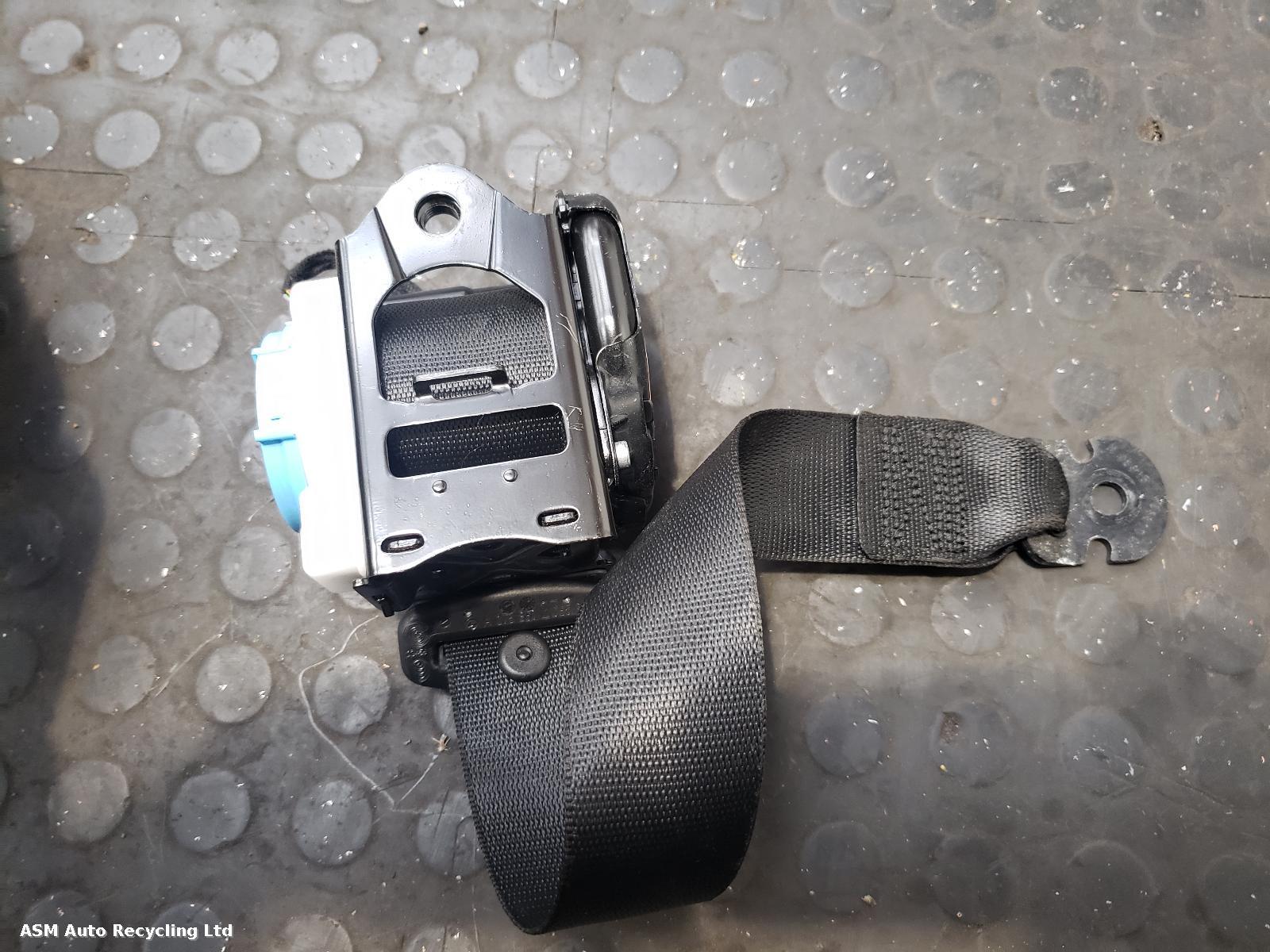 View Auto part Airbag Kit Mercedes A Class 2015