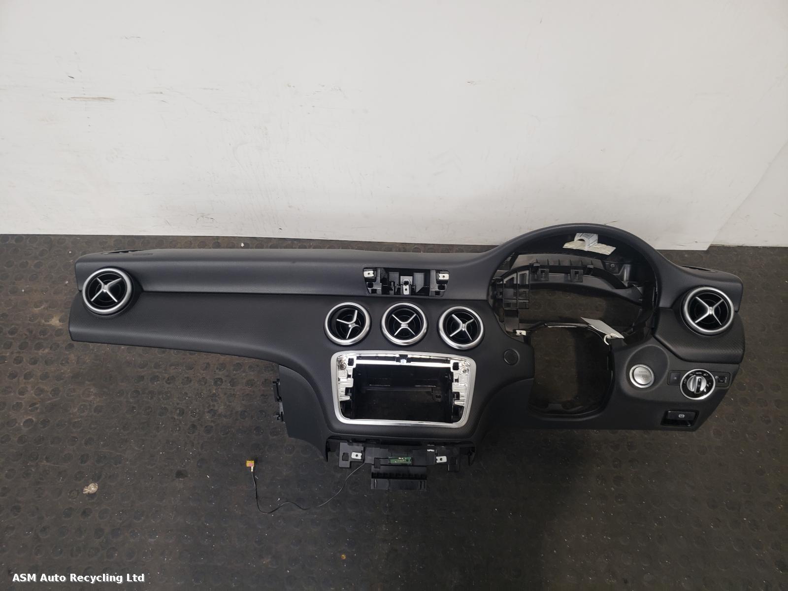 View Auto part Airbag Kit Mercedes A Class 2015
