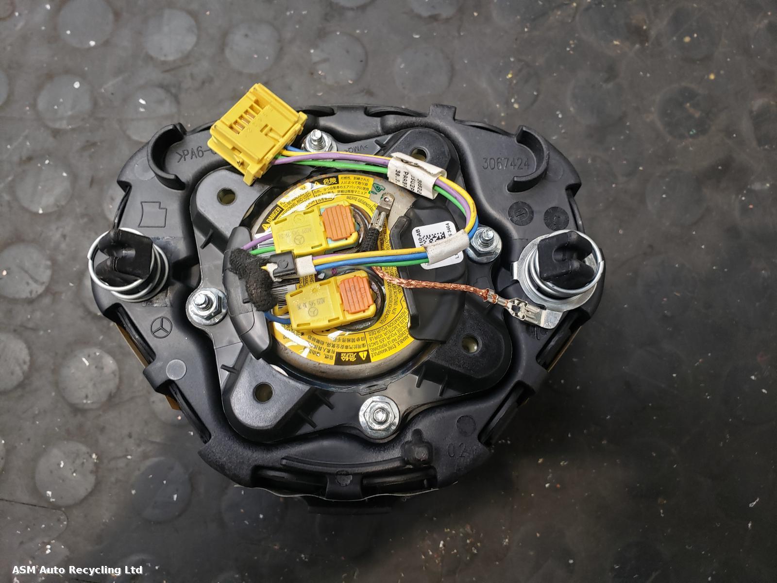 View Auto part Airbag Kit Mercedes A Class 2015