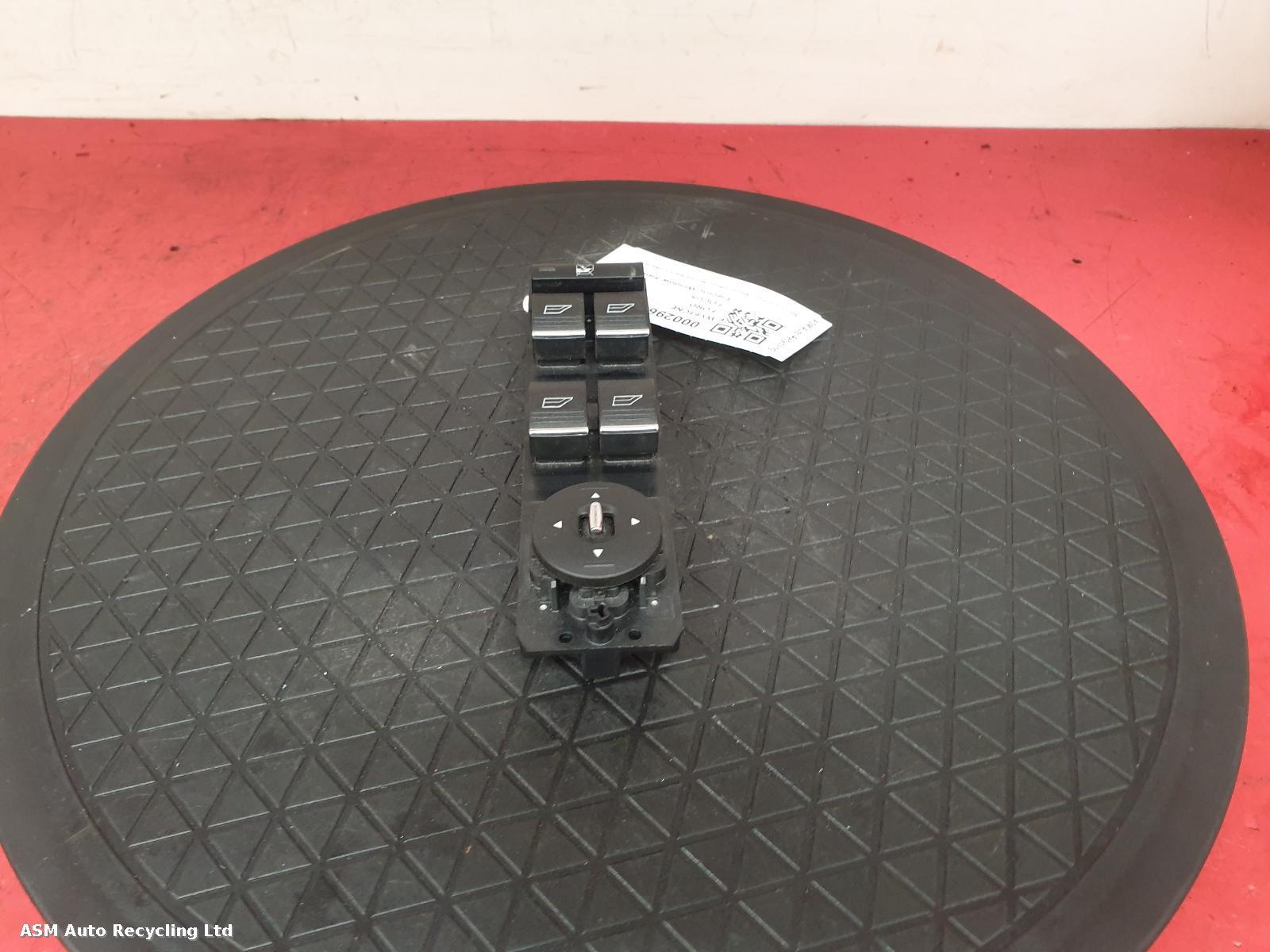View Auto part Elect. Window Switch Ford Focus 2011