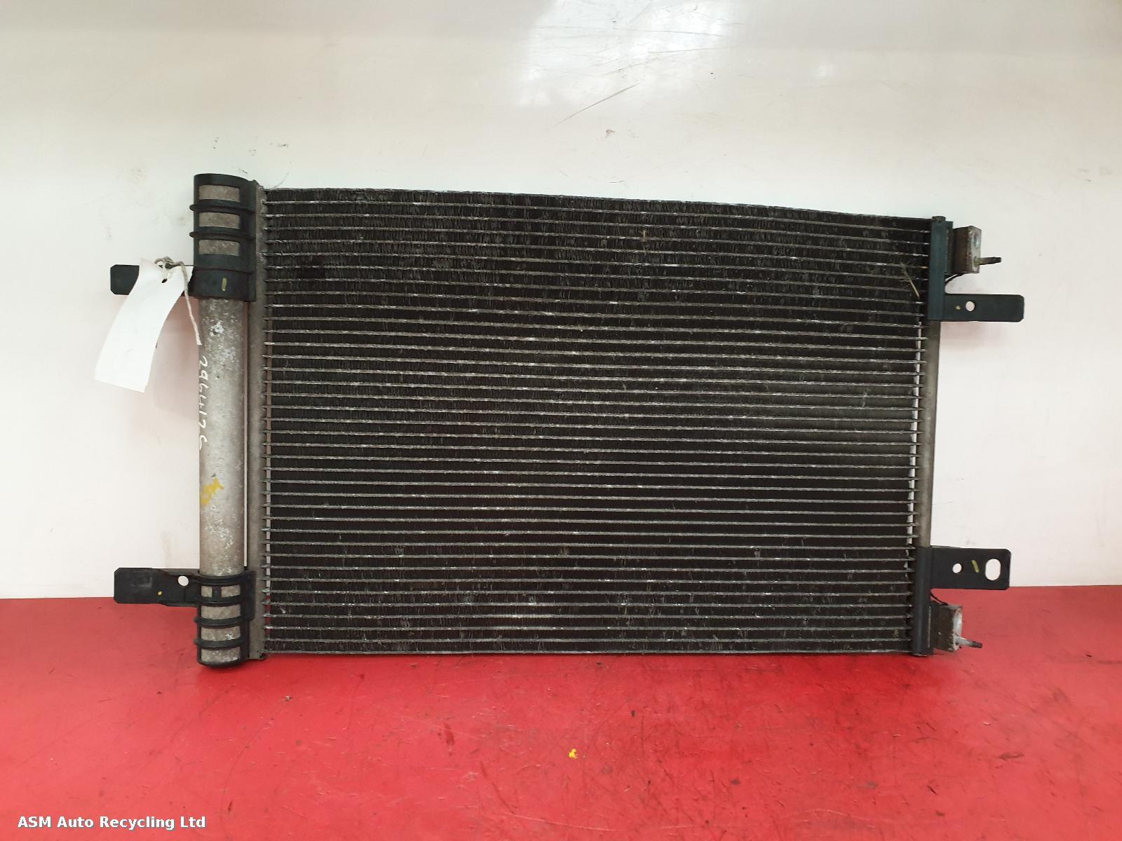 View Auto part Condenser Peugeot 308 2016