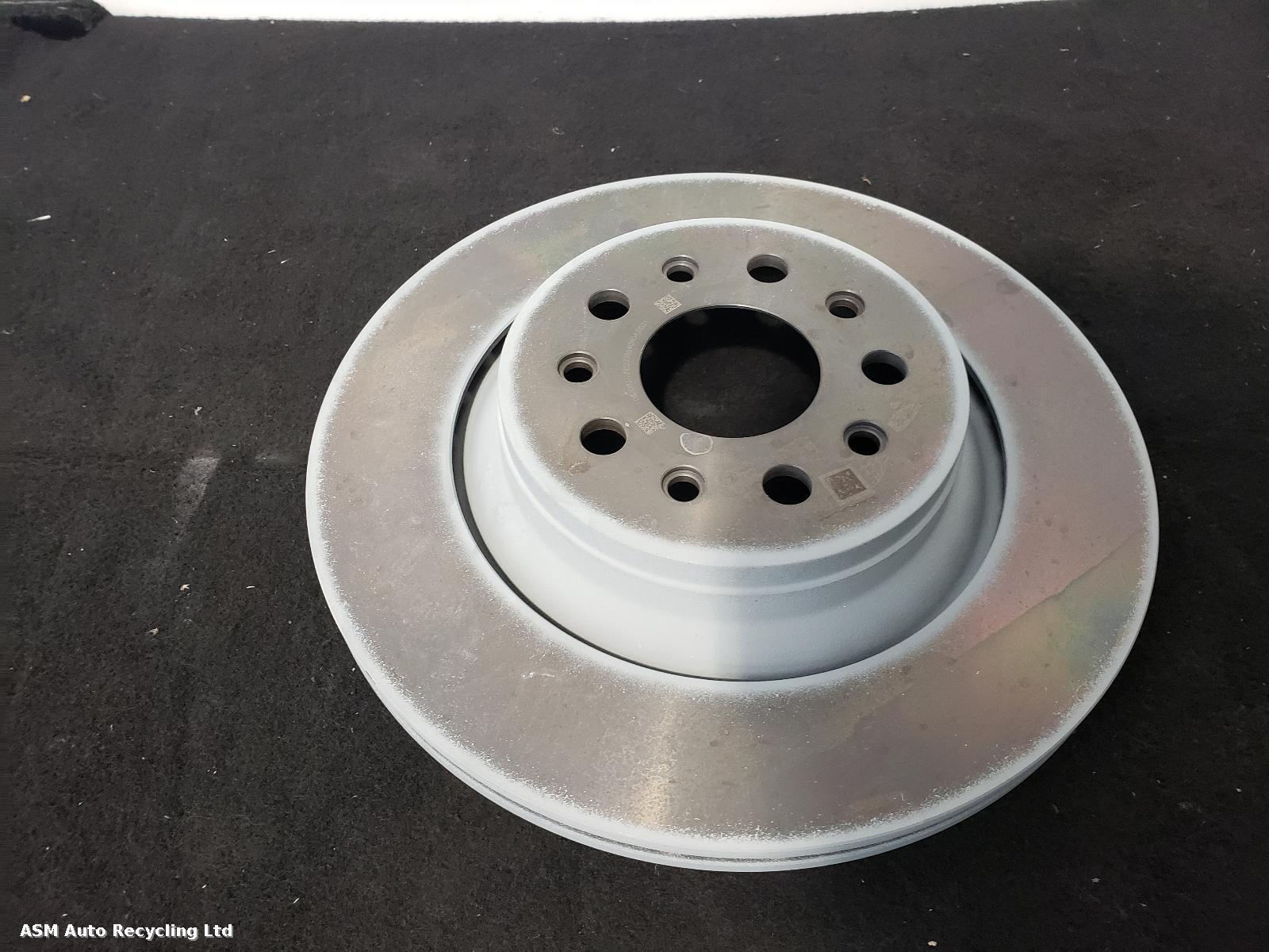 View Auto part Misc Maserati Ghibli 2015
