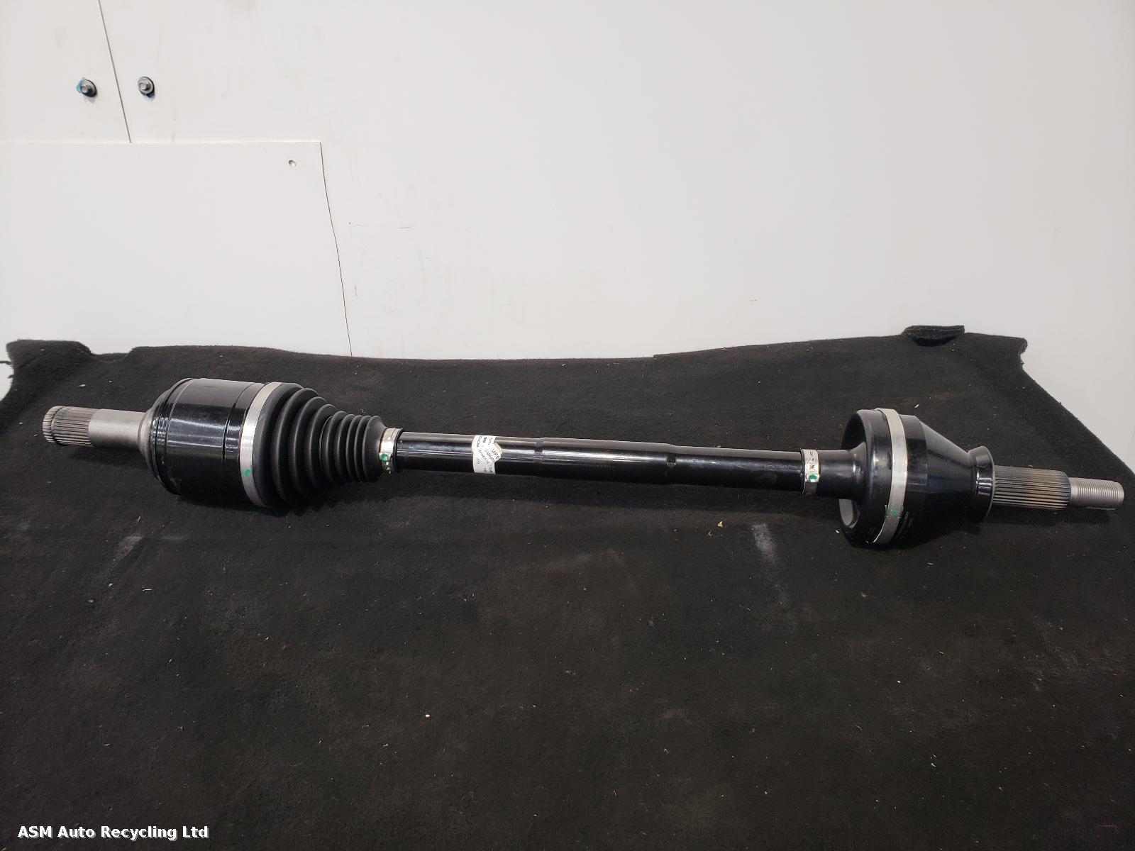 View Auto part Misc Maserati Ghibli 2015