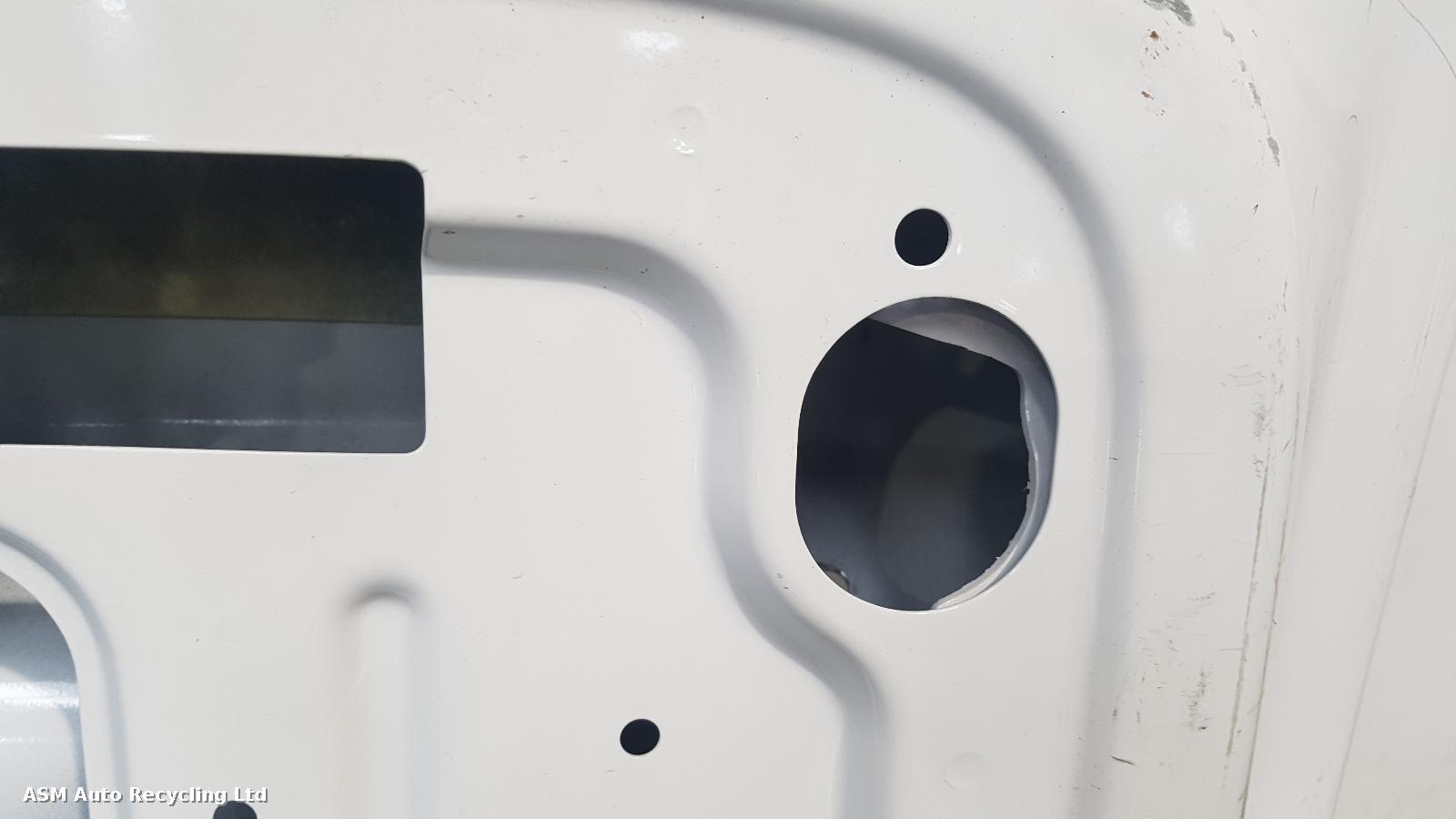 View Auto part L Rear Door Volkswagen Caddy 2011