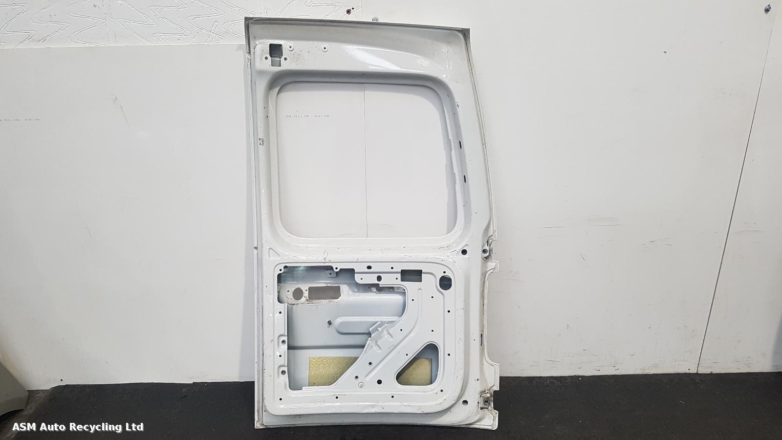 View Auto part L Rear Door Volkswagen Caddy 2011