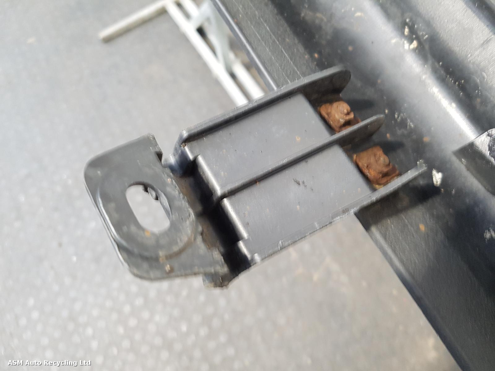 View Auto part Side Skirt Honda Civic 2003
