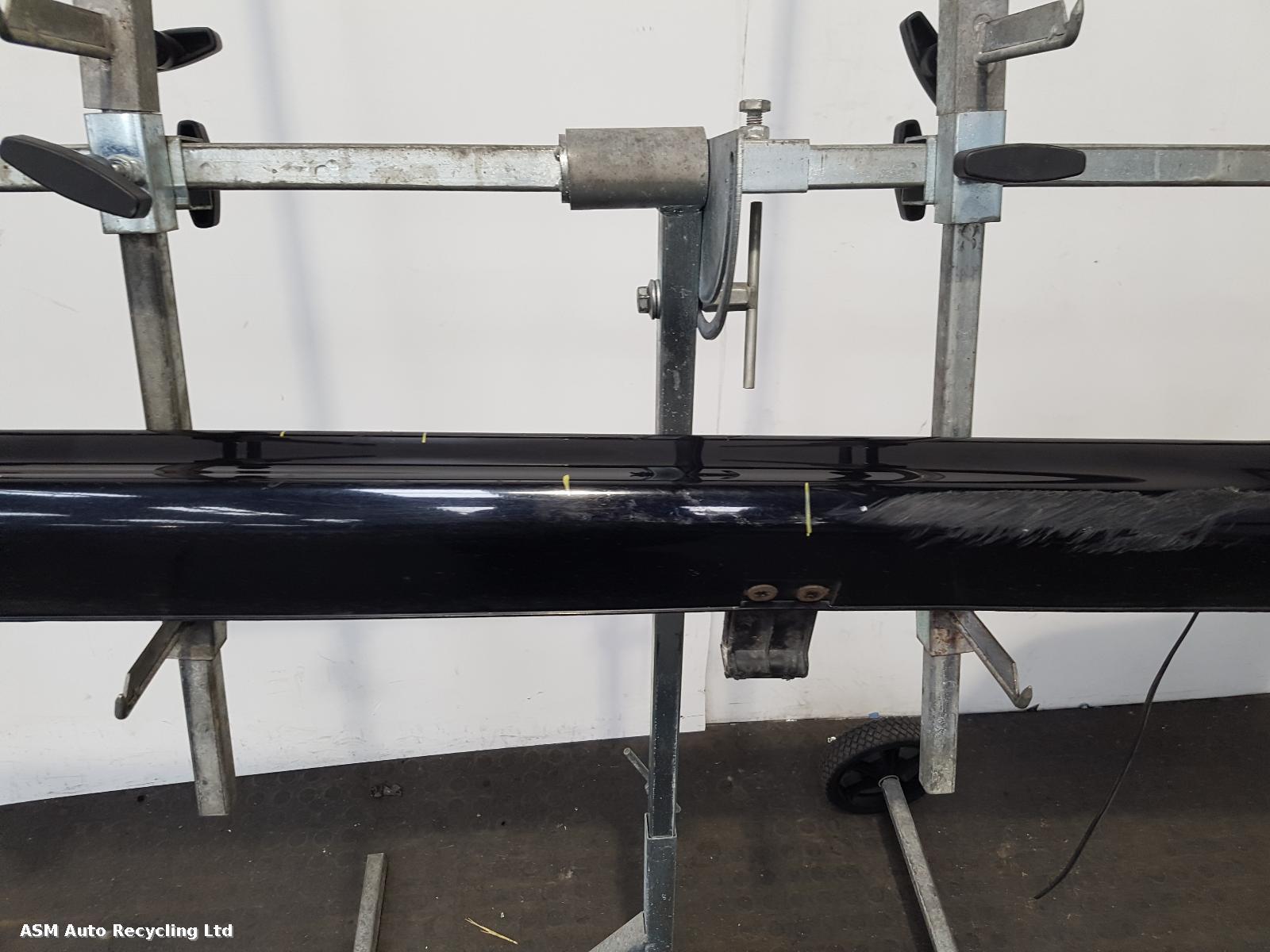 View Auto part Side Skirt Honda Civic 2003