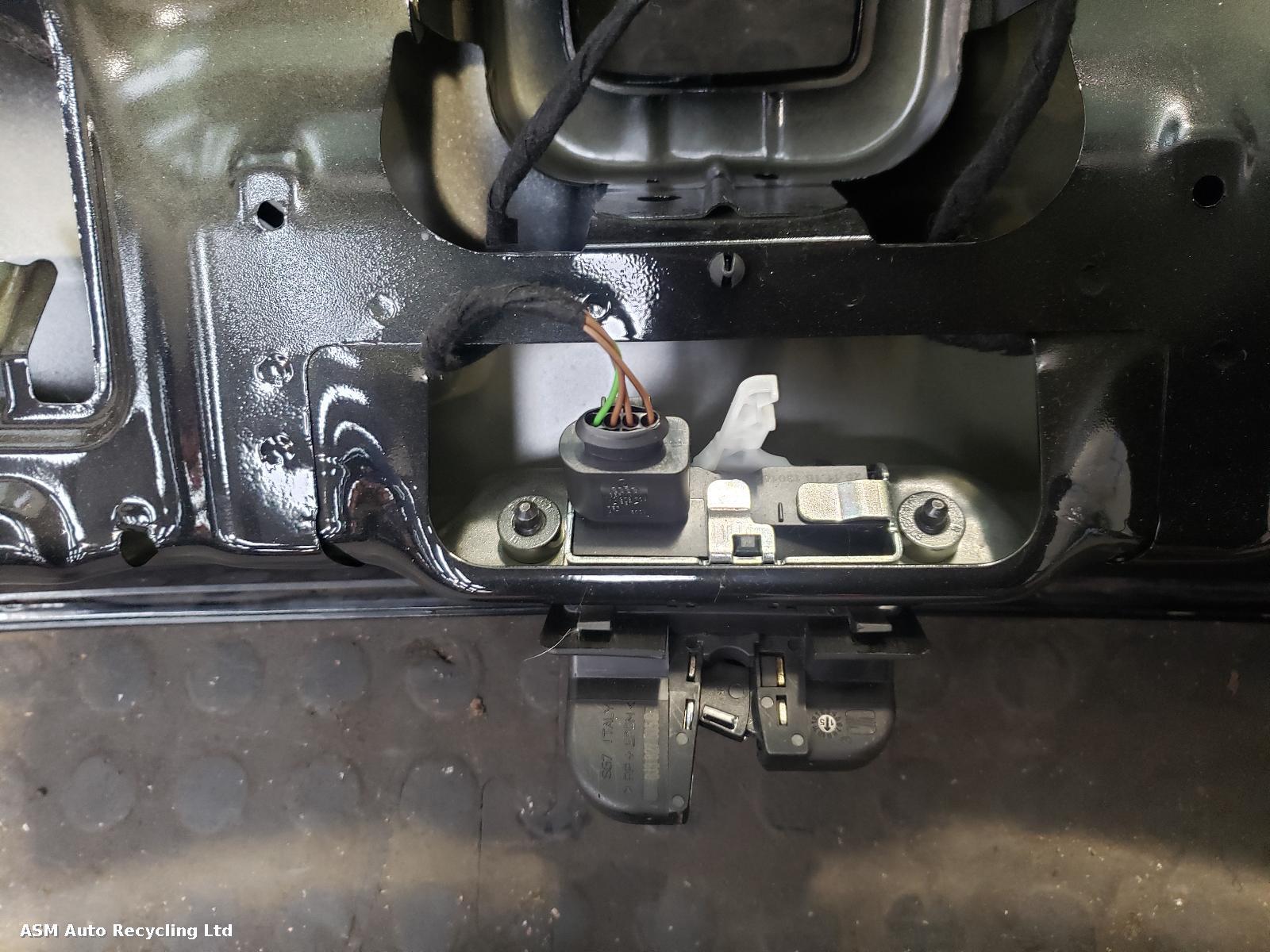 View Auto part Bootlid/Tailgate Seat Ibiza 2017