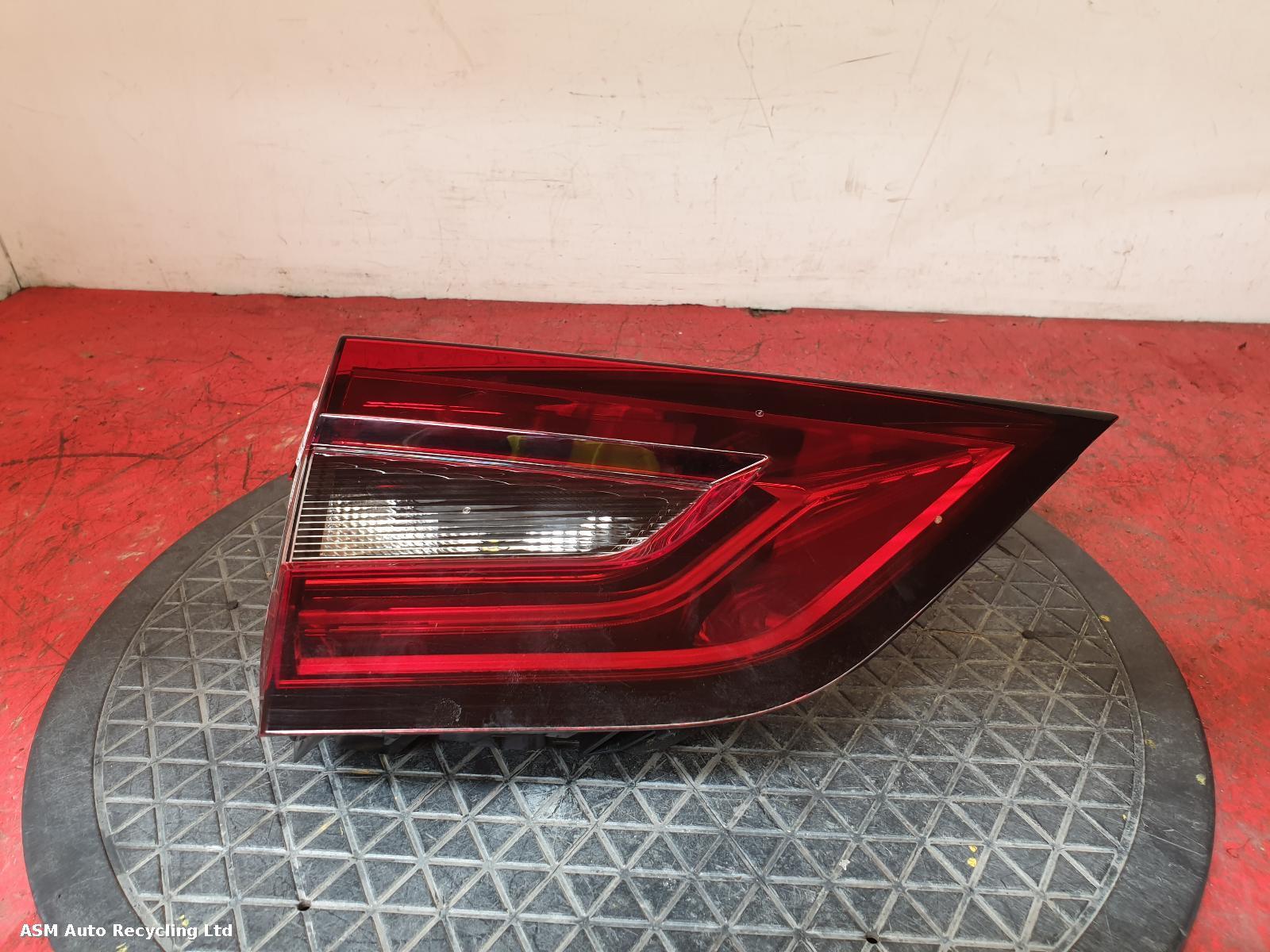 View Auto part L Taillight Nissan Juke 2019