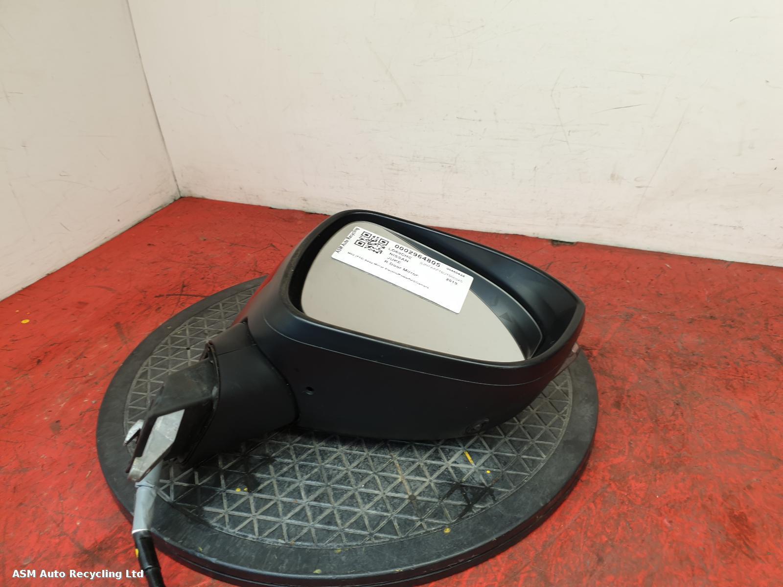 View Auto part R Door Mirror Nissan Juke 2019