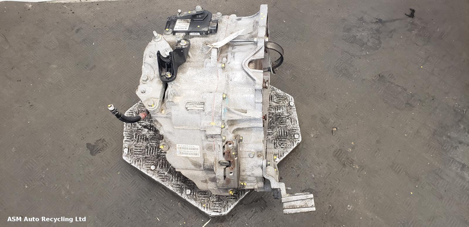 View Auto part Gearbox Volvo V70 2015