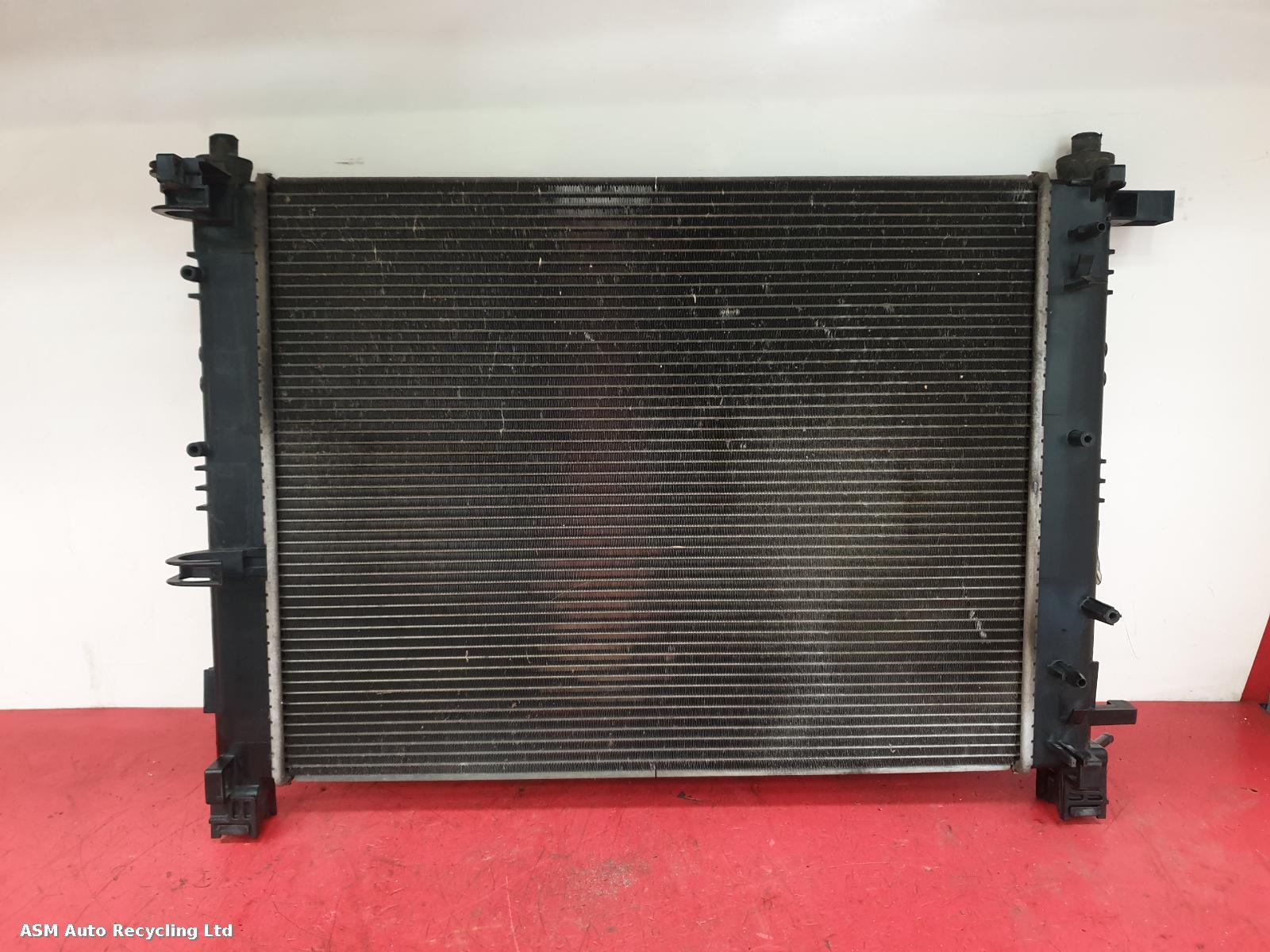 View Auto part Radiator Dacia Logan 2015