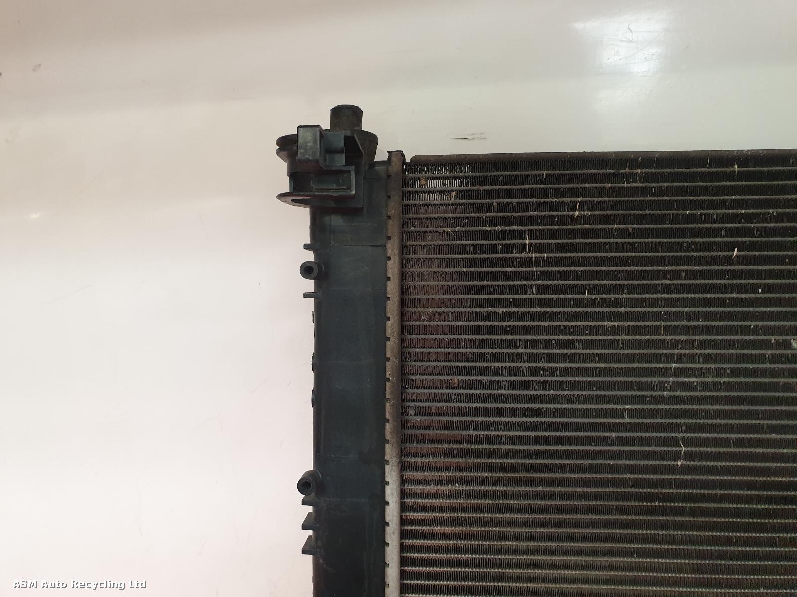 View Auto part Radiator Dacia Logan 2015