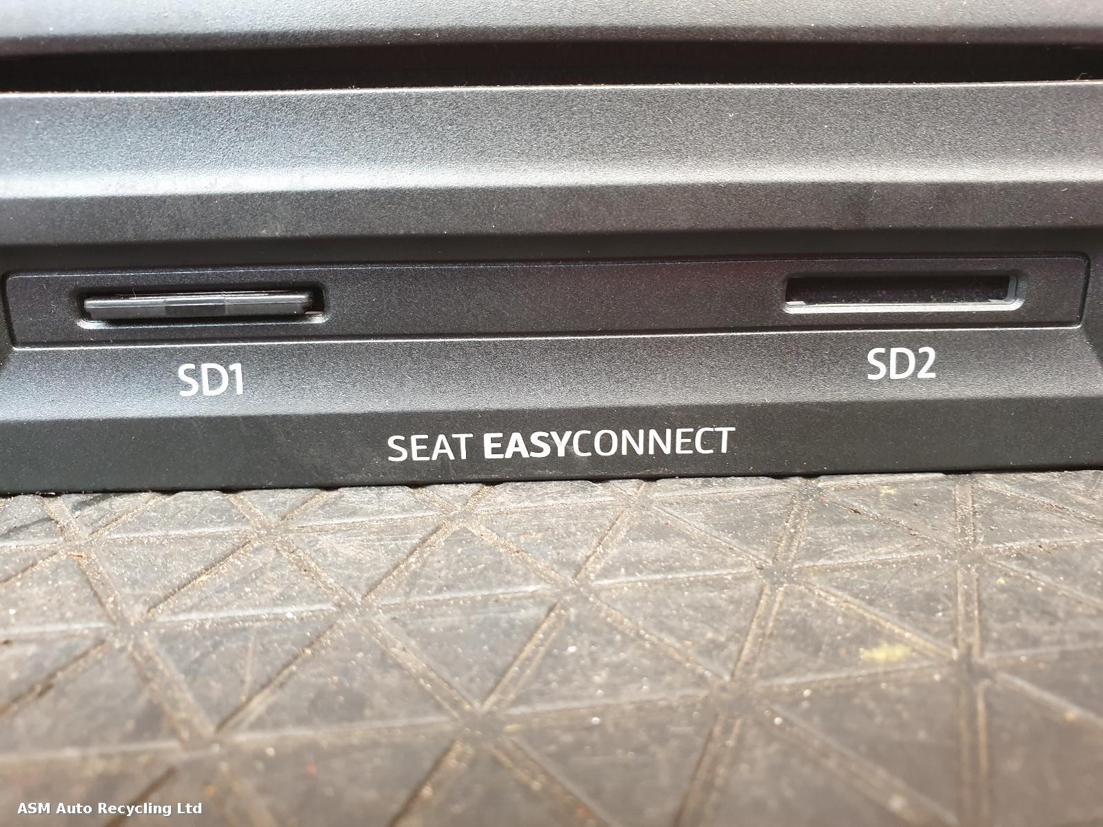 View Auto part CD Changer Seat Ibiza 2017