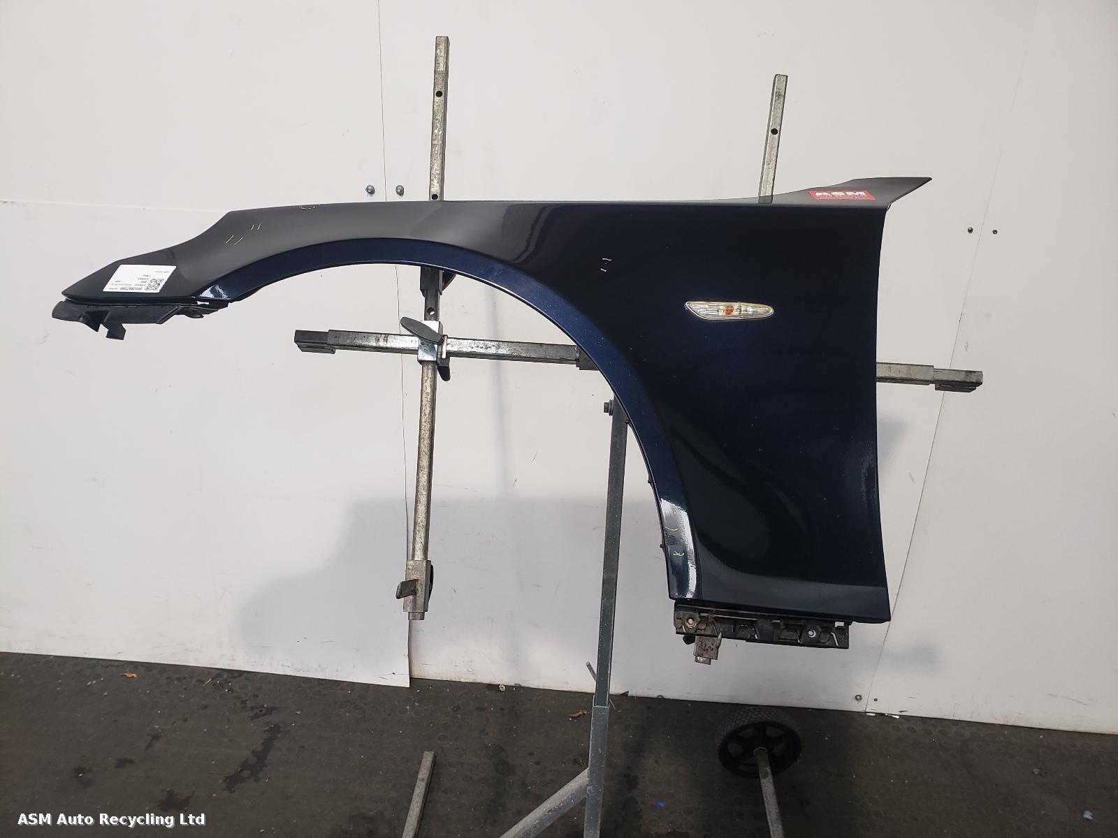 View Auto part L Wing Bmw 5 Series 2009