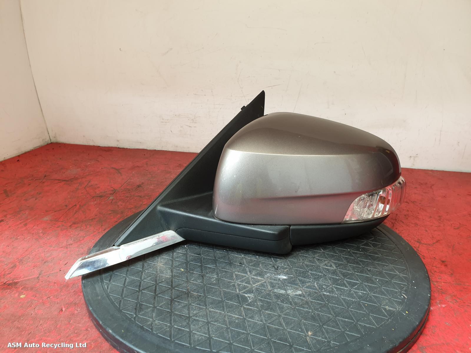View Auto part L Door Mirror Jaguar Xf 2009