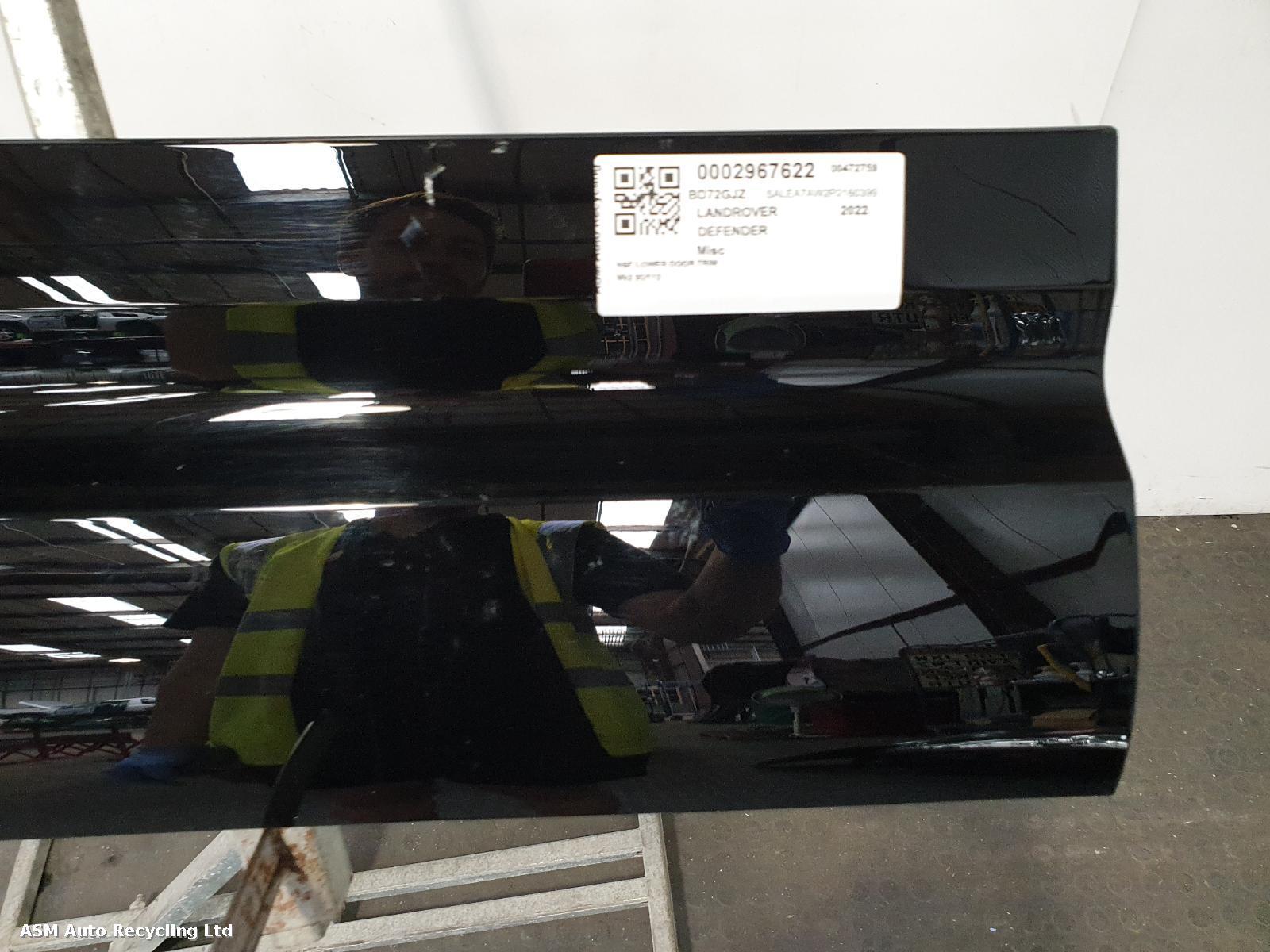 View Auto part Door Trim Exterior LF Land Rover Defender 2022