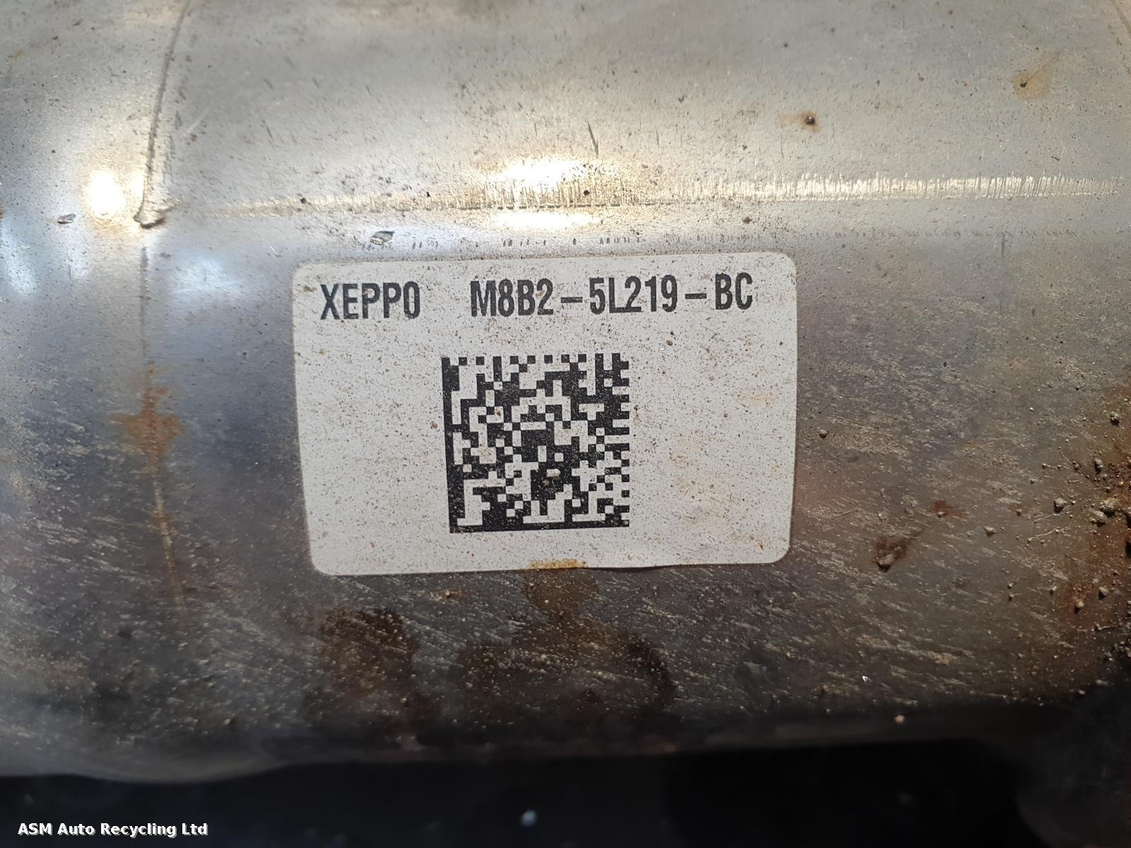 View Auto part Catalytic Converter Land Rover Defender 2022