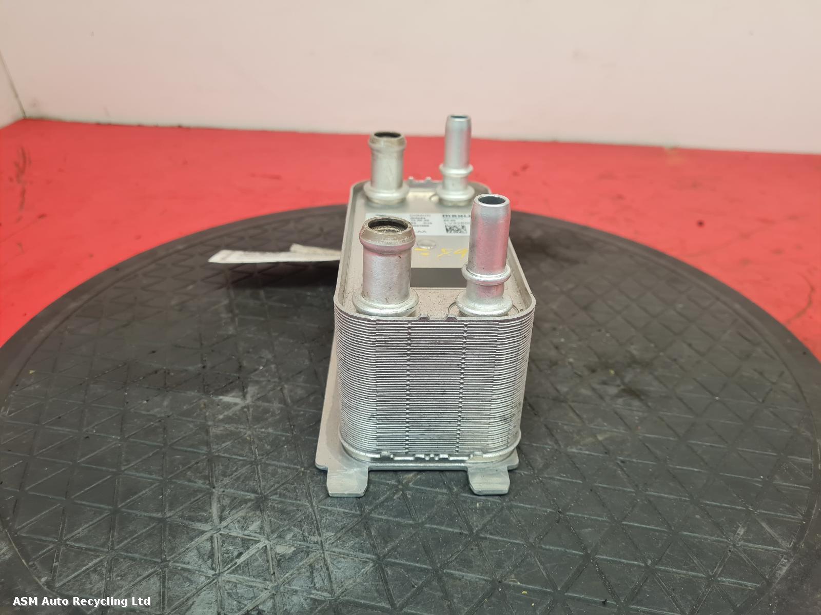 View Auto part Gearbox Cooler Land Rover Defender 2022