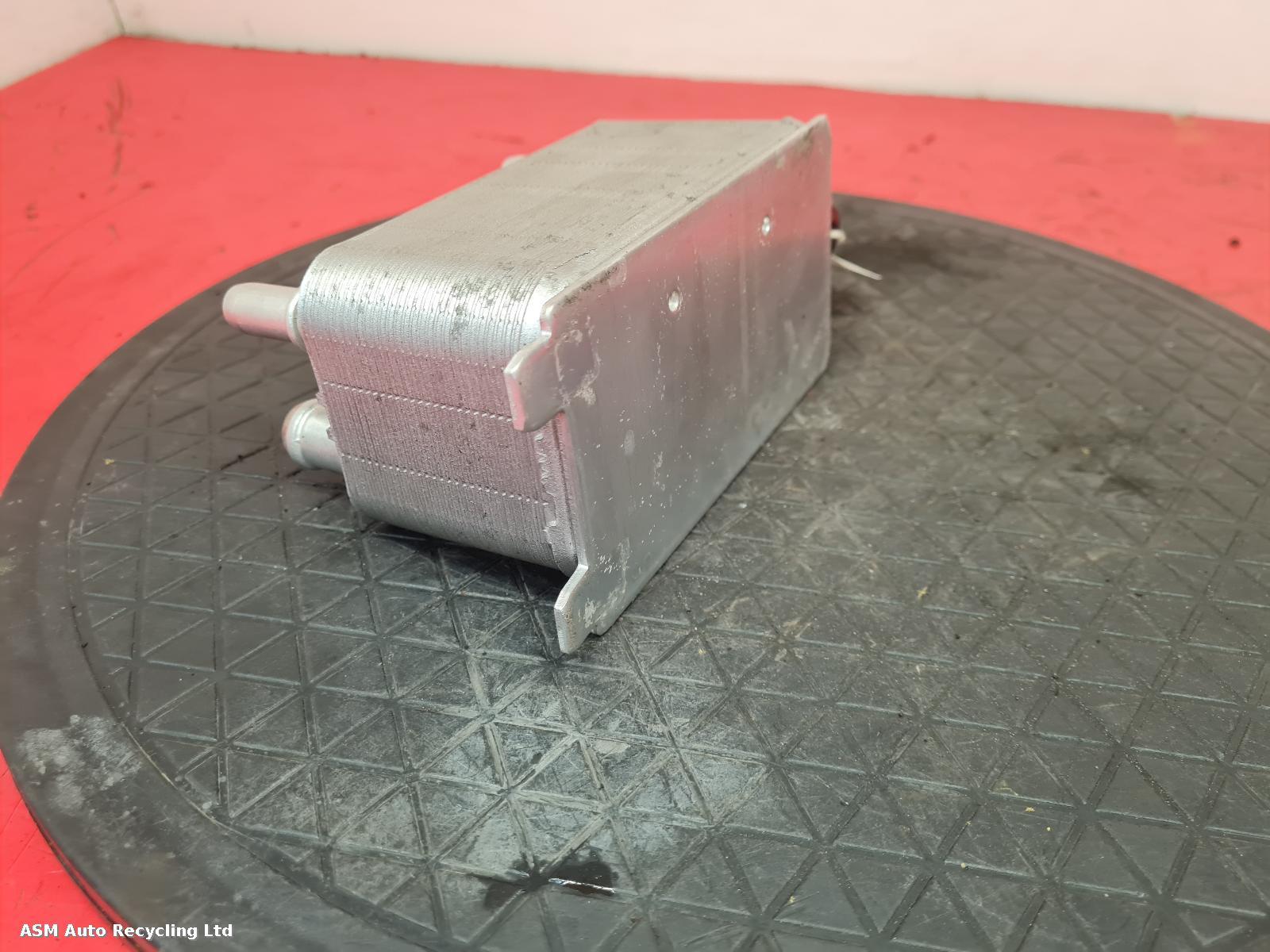 View Auto part Gearbox Cooler Land Rover Defender 2022