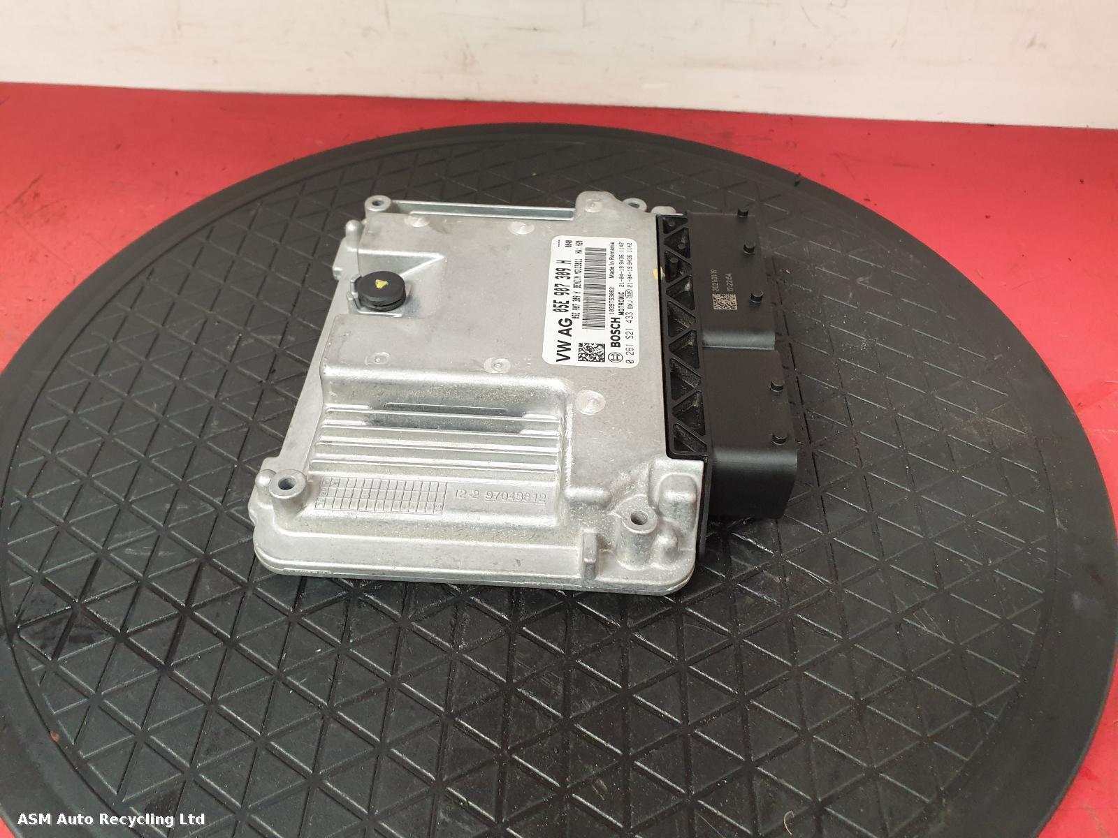 View Auto part ECU Volkswagen T-roc 2021