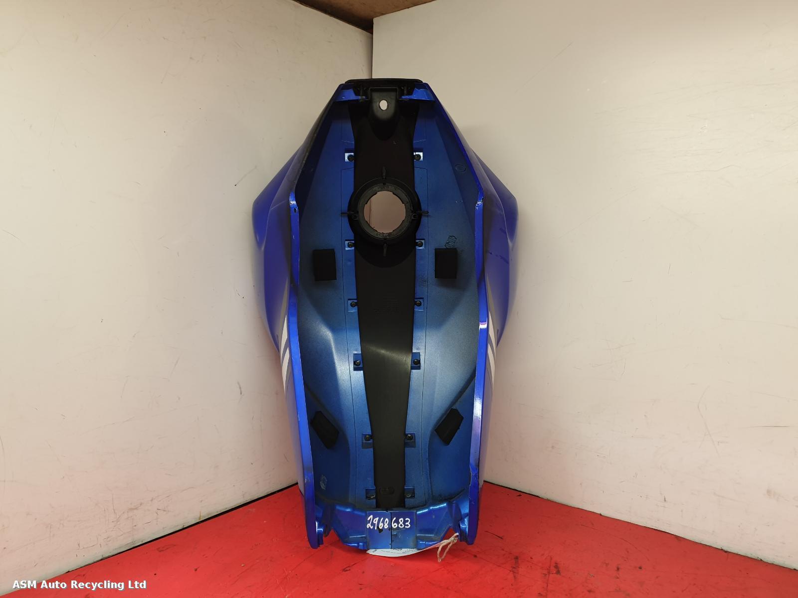 View Auto part Misc Yamaha Yzf R125 2009
