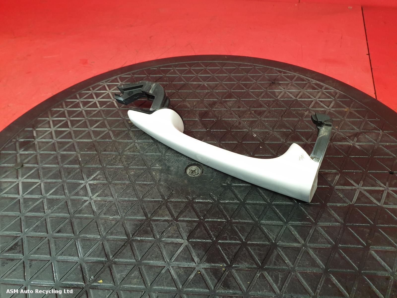 View Auto part Door Handle Volvo Xc70 2011
