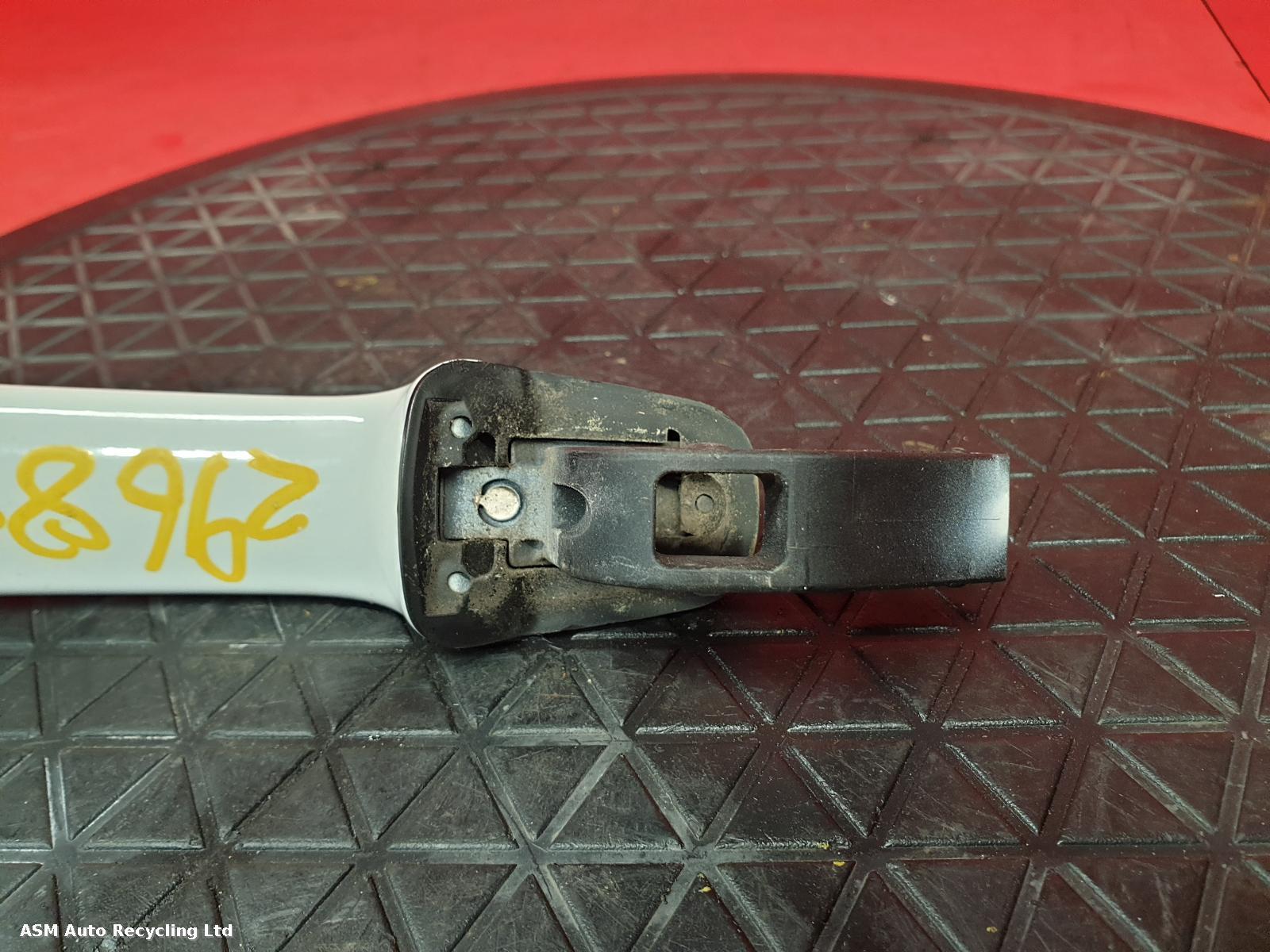 View Auto part Door Handle Volvo Xc70 2011