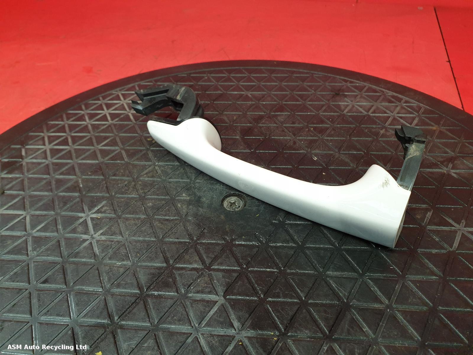 View Auto part Door Handle Volvo Xc70 2011