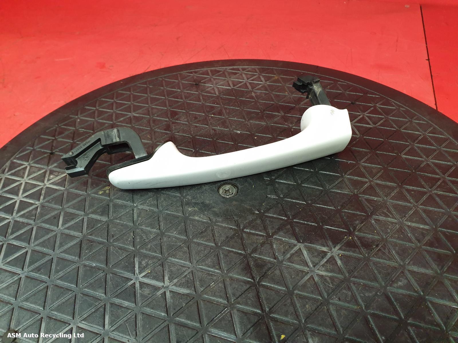 View Auto part Door Handle Volvo Xc70 2011