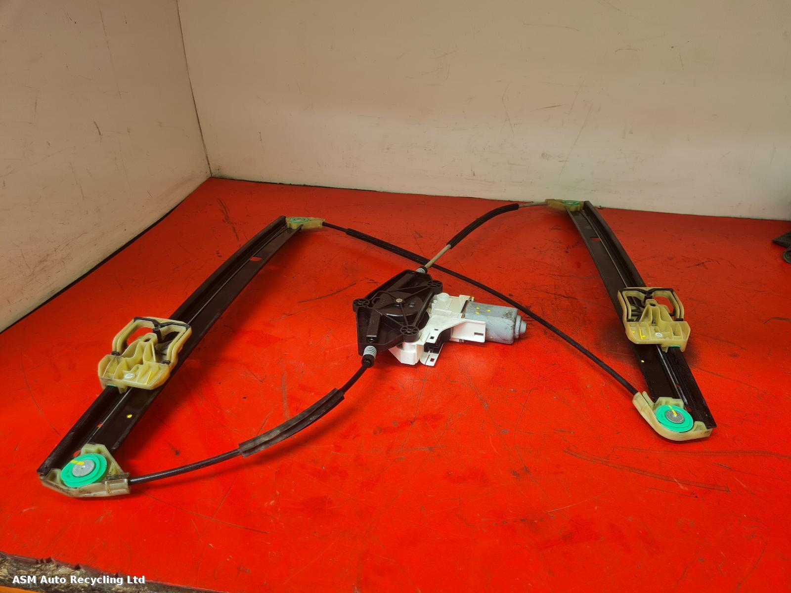 View Auto part LF Window Regulator Audi Q5 2014