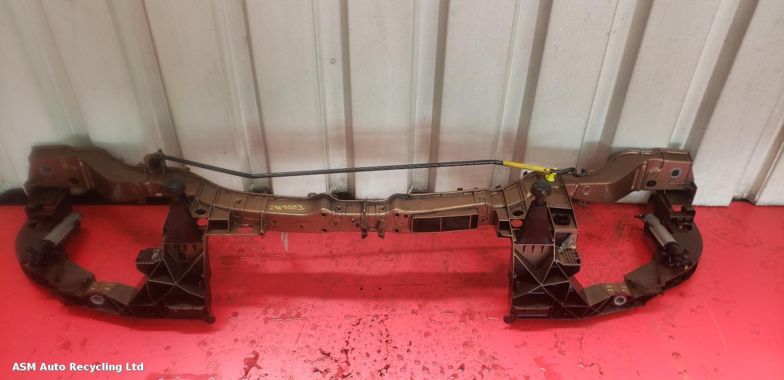View Auto part Front Panel Ford Focus C Max 2014
