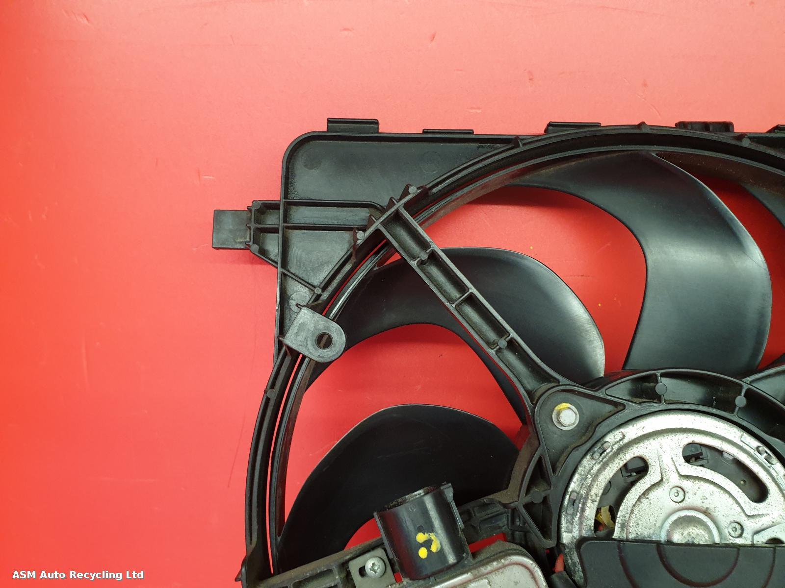 View Auto part Engine Cooling Motor Volvo Xc60 2014