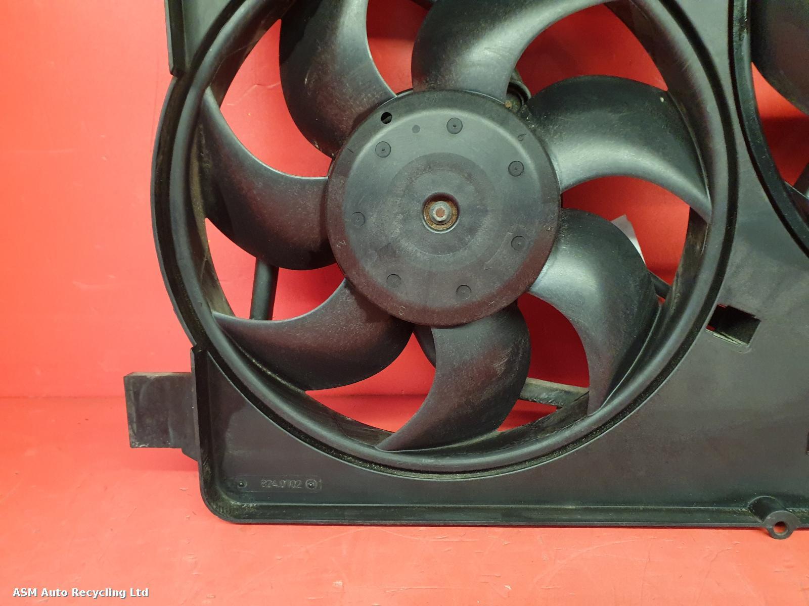 View Auto part Engine Cooling Motor Volvo Xc60 2014