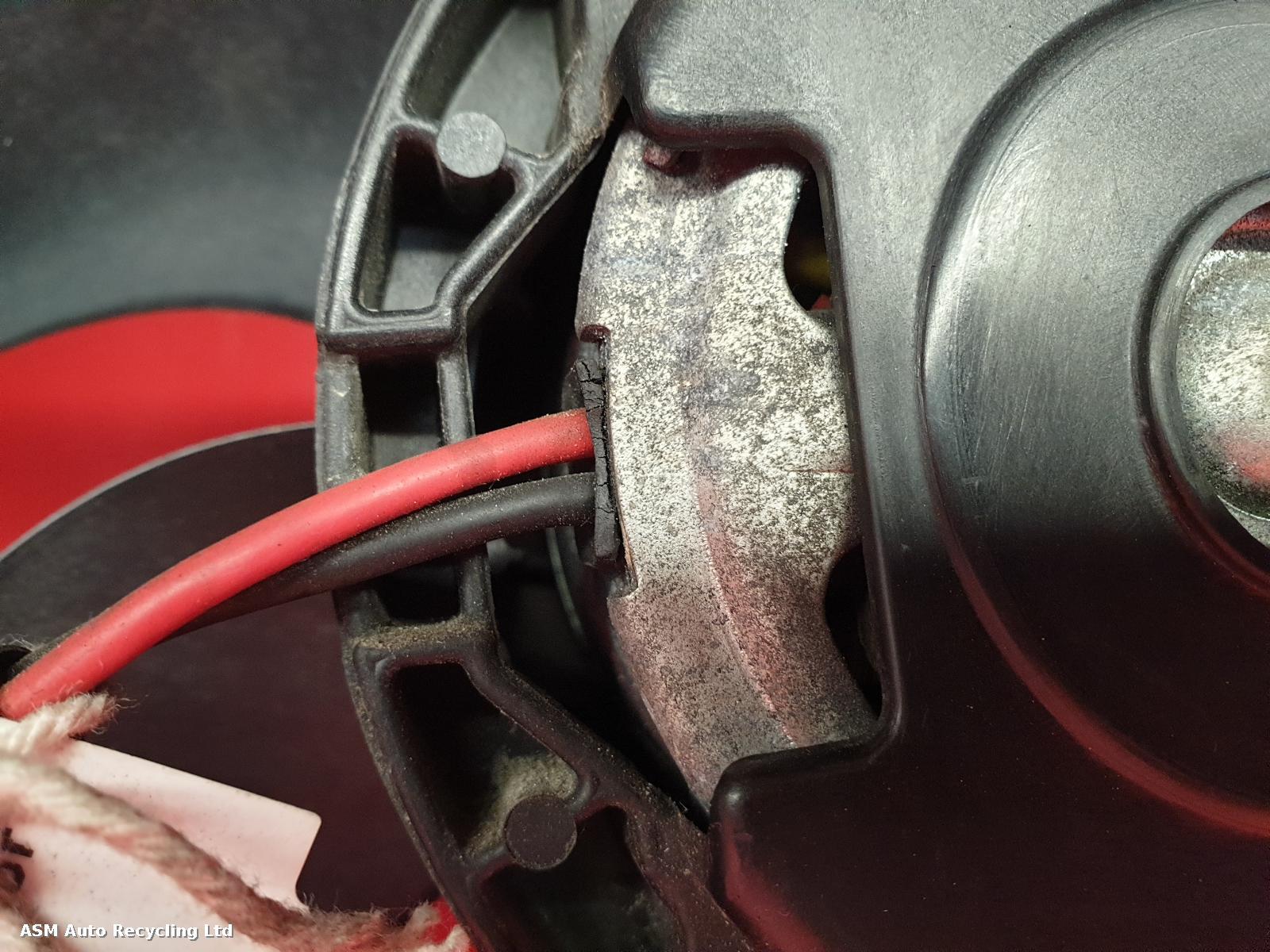 View Auto part Engine Cooling Motor Volvo Xc60 2014