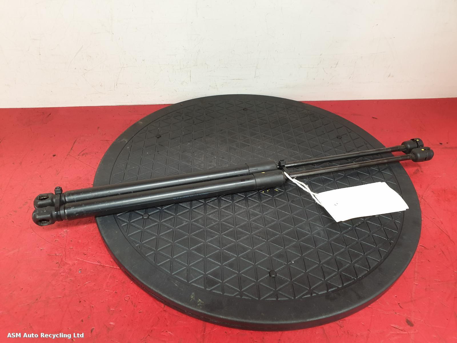 View Auto part Hatch Strut/Shock Ford Focus 2011