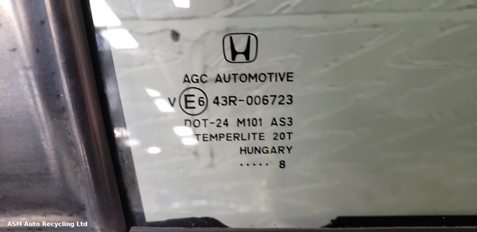 View Auto part R Rear Door Honda Crv 2008