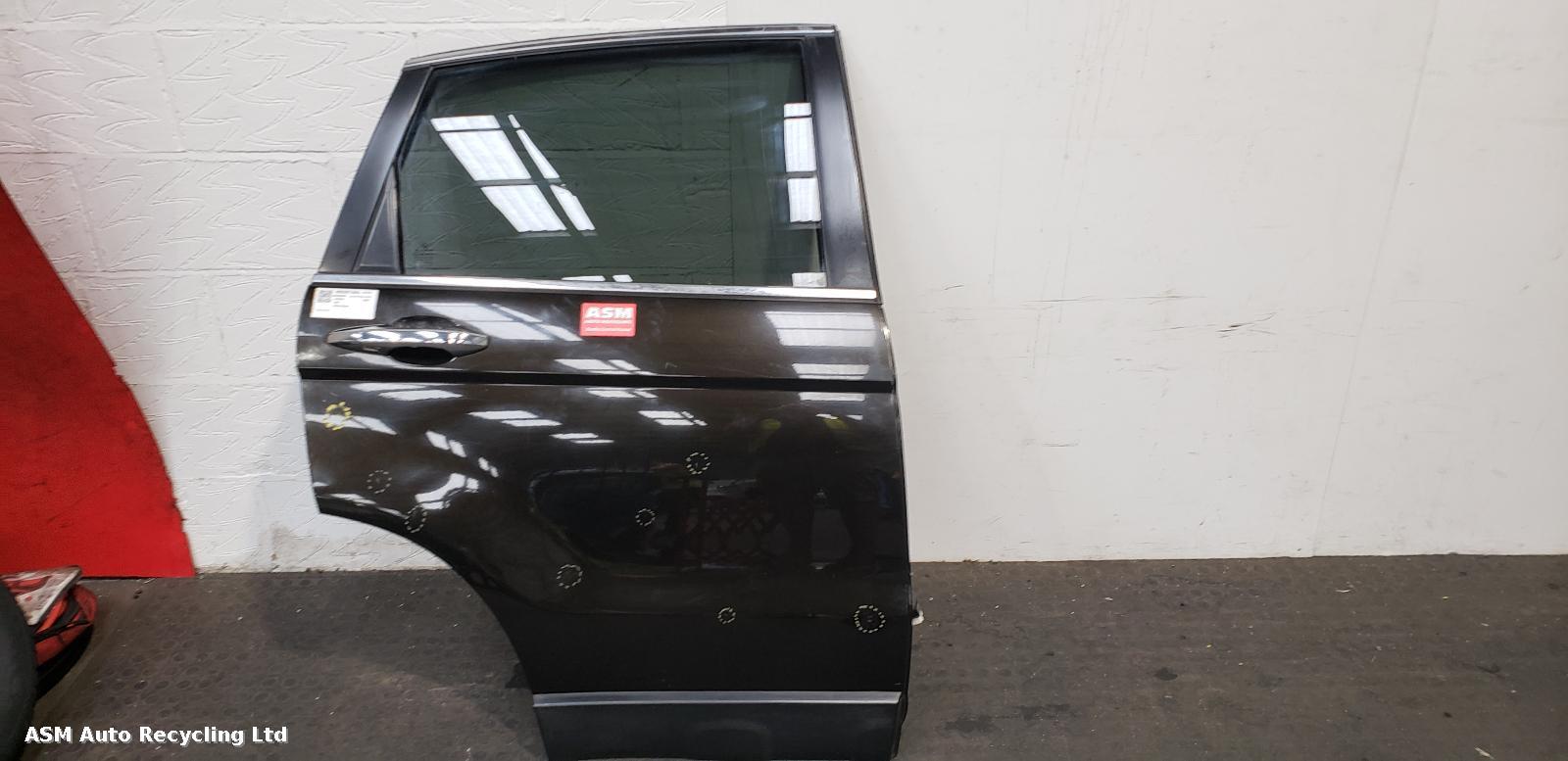 View Auto part R Rear Door Honda Crv 2008